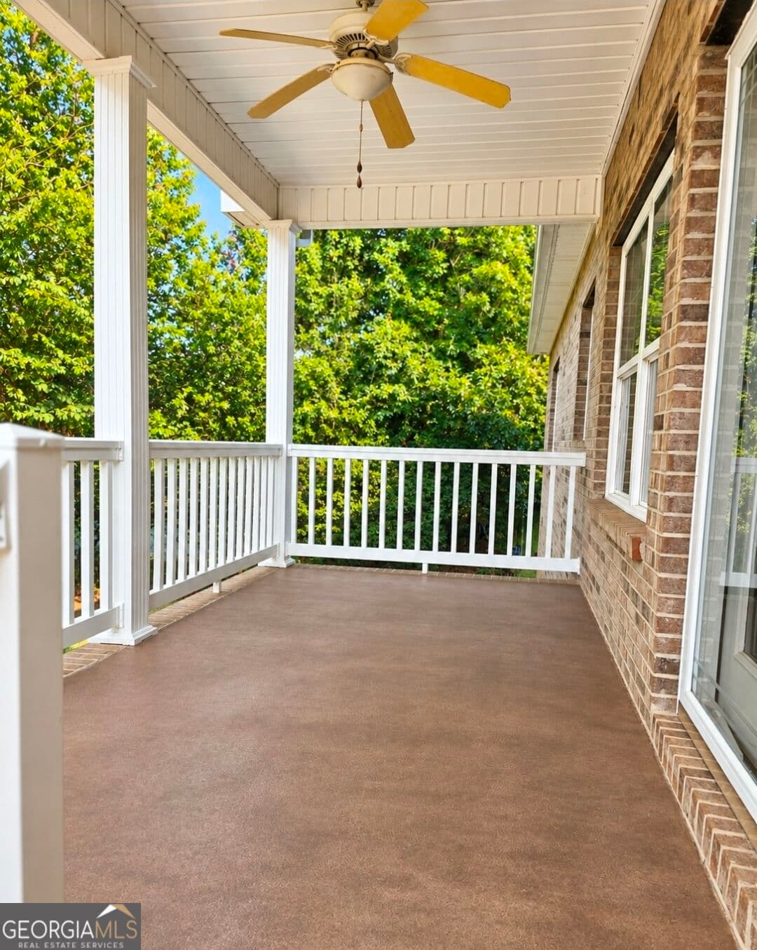 4 bedroom, 2 bathroom, 2,566 sq ft single family residence for sale at 97 E Riley, Chatsworth, GA 30705 — photo 9
