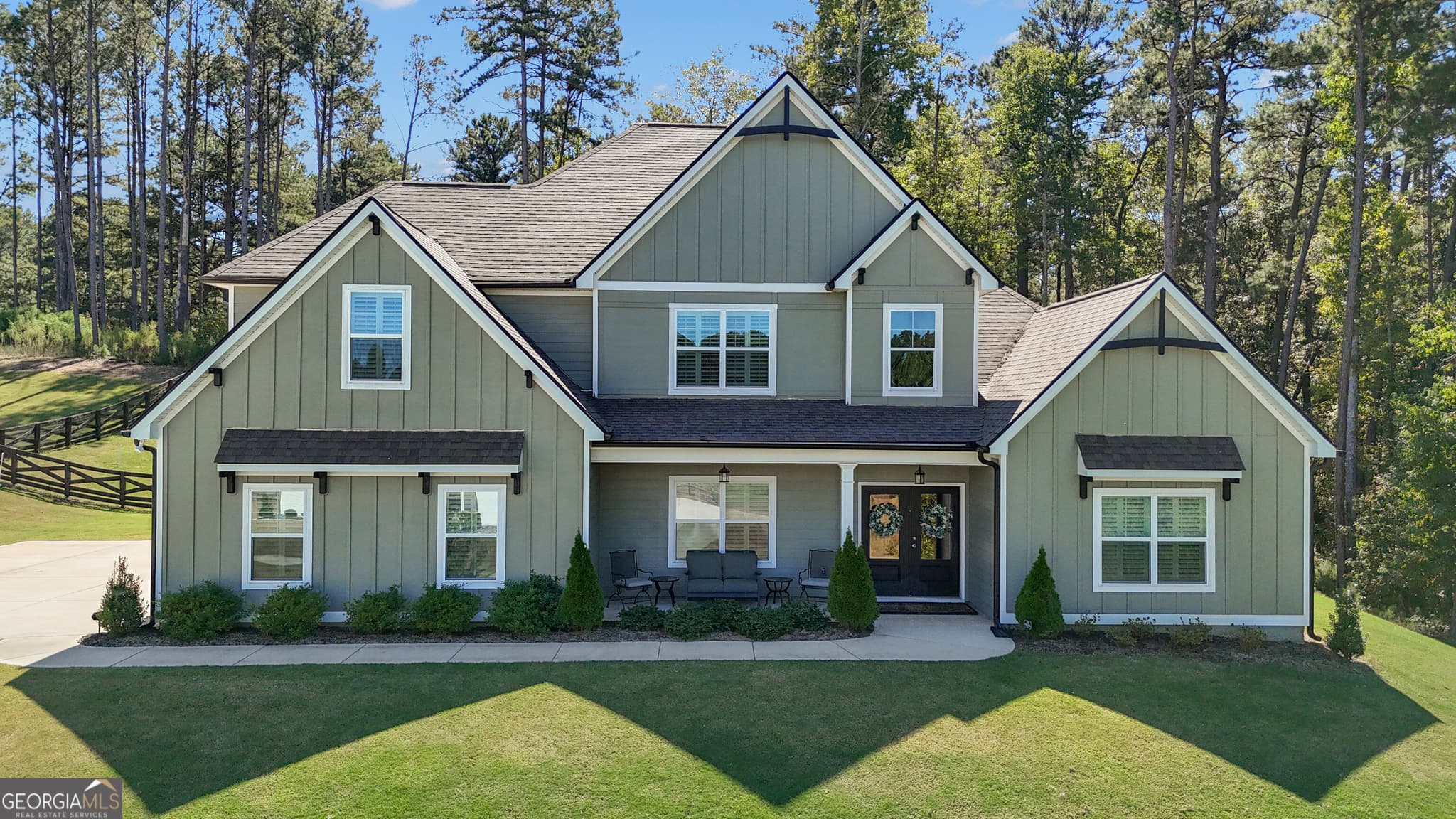 4 bedroom, 3.5 bathroom, 3,702 sq ft single family residence for sale at 161 Reagan Farm Road, Newnan, GA 30263 — photo 1 of 72