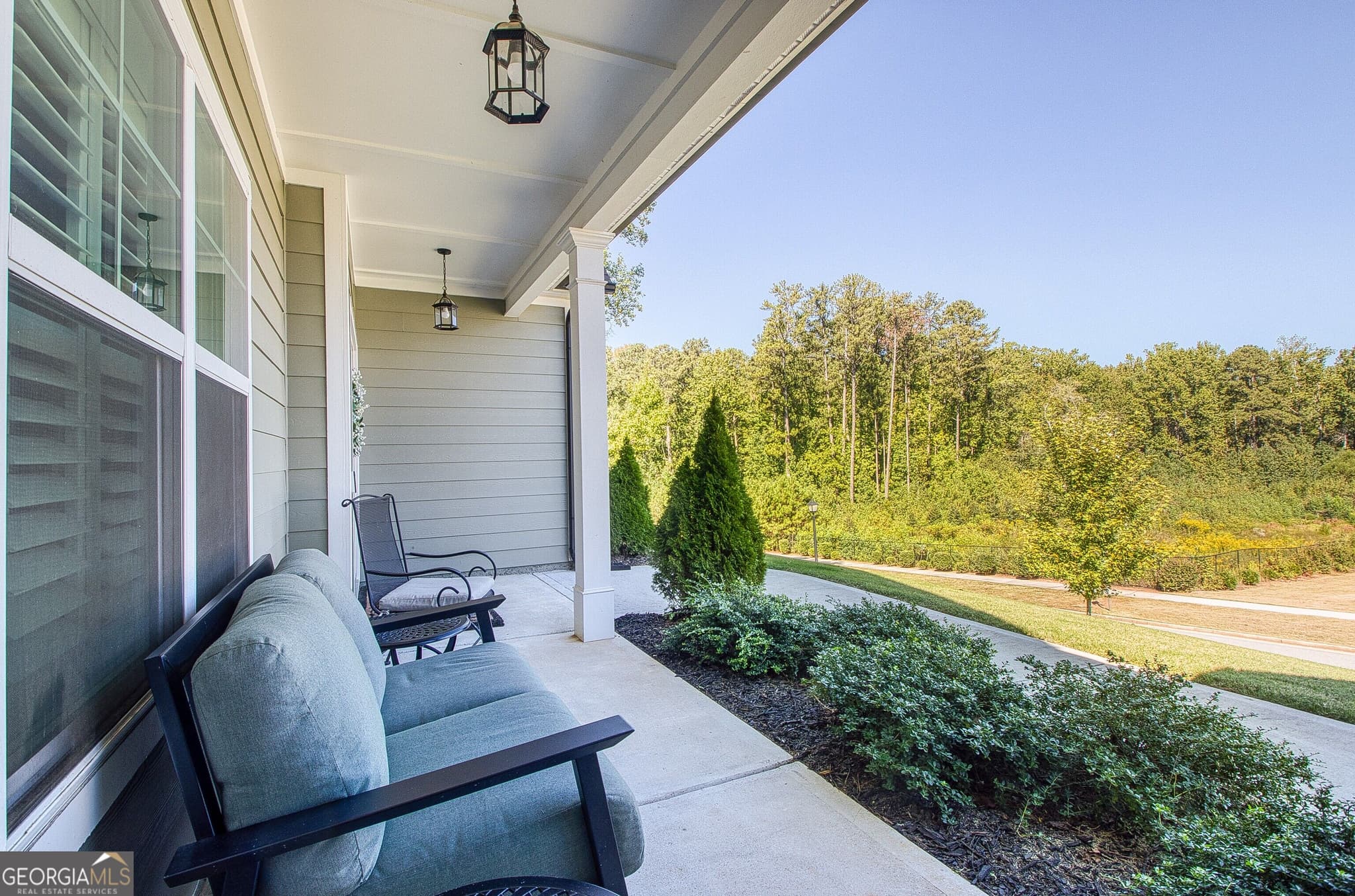 4 bedroom, 3.5 bathroom, 3,702 sq ft single family residence for sale at 161 Reagan Farm Road, Newnan, GA 30263 — photo 5