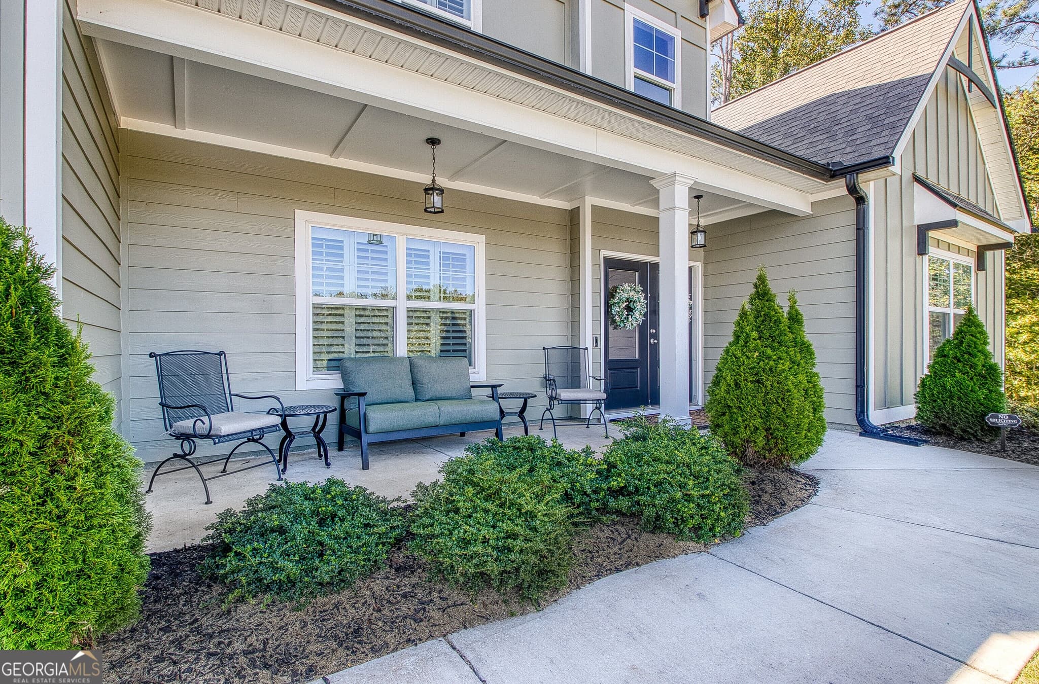 4 bedroom, 3.5 bathroom, 3,702 sq ft single family residence for sale at 161 Reagan Farm Road, Newnan, GA 30263 — photo 4