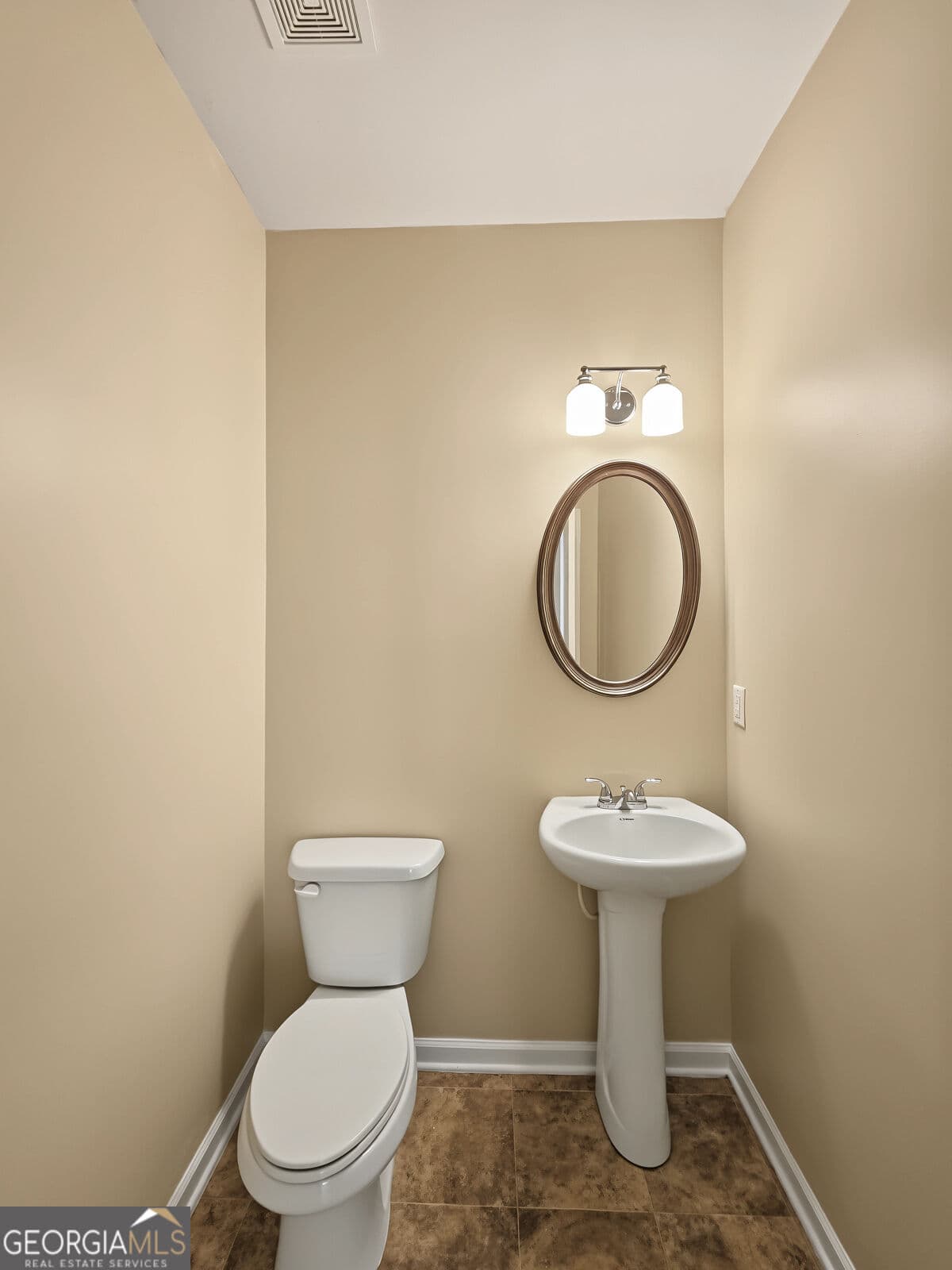 3 bedroom, 2.5 bathroom, 2,028 sq ft townhouse for rent at 5751 Peltier Trace, Norcross, GA 30093 for $2,395 a month — photo 7