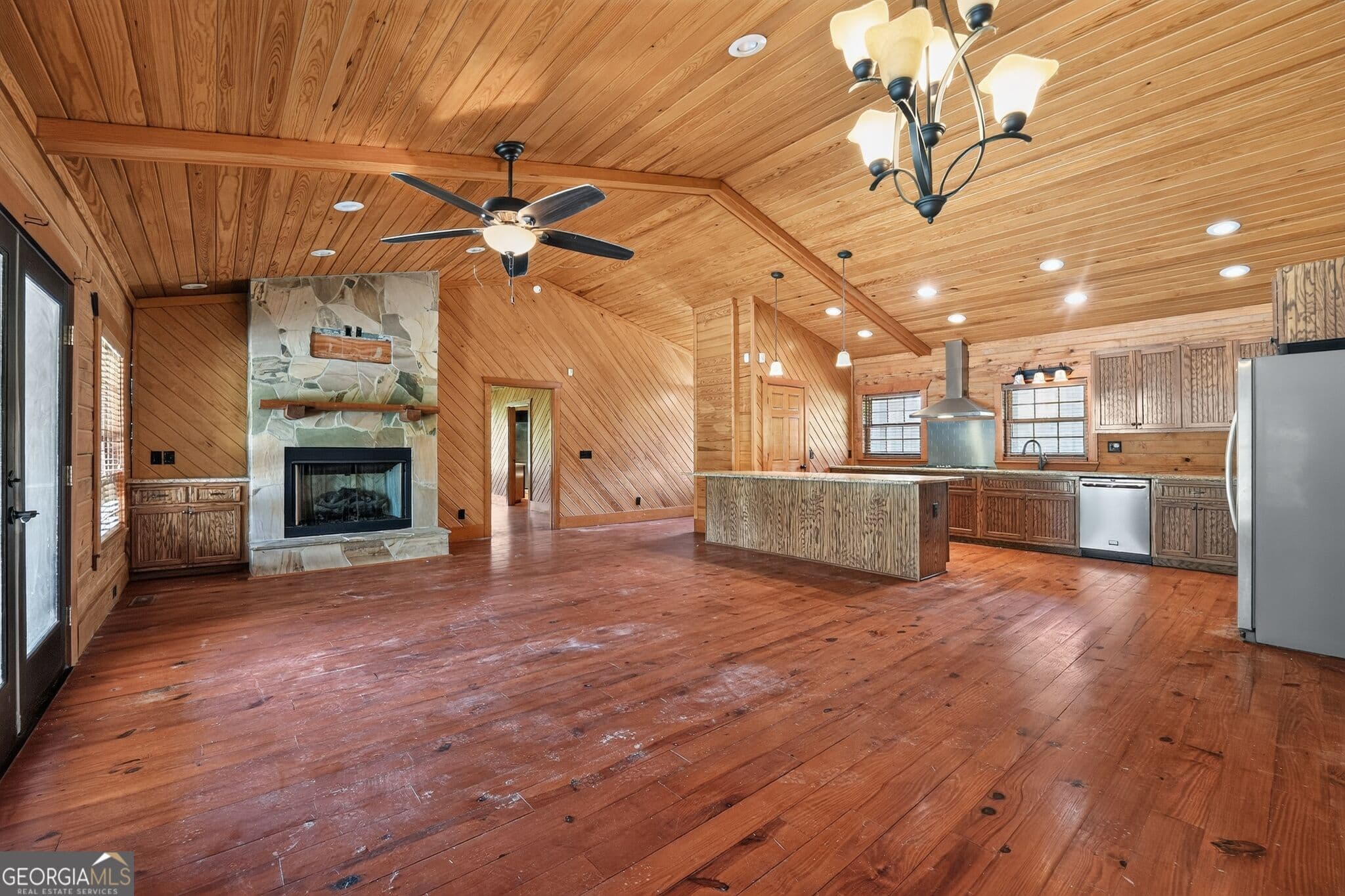 2 bedroom, 3 bathroom, 2,036 sq ft single family residence under contract at 1293 Pine Ridge Drive, Claxton, GA 30417 — photo 8