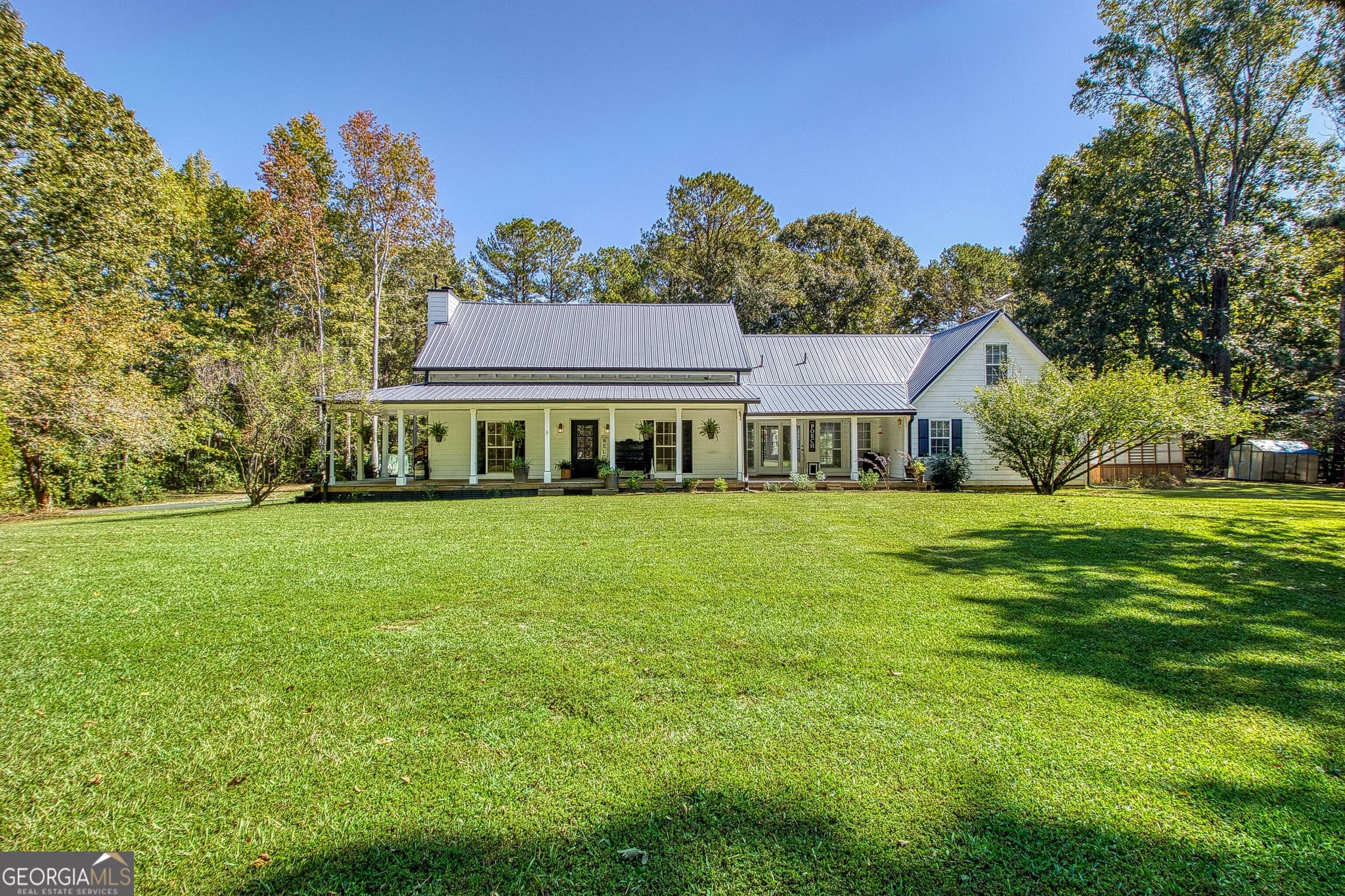 2 bedroom, 2.5 bathroom, 2,583 sq ft single family residence for sale at 1735 Highway 85, Senoia, GA 30276 — photo 2