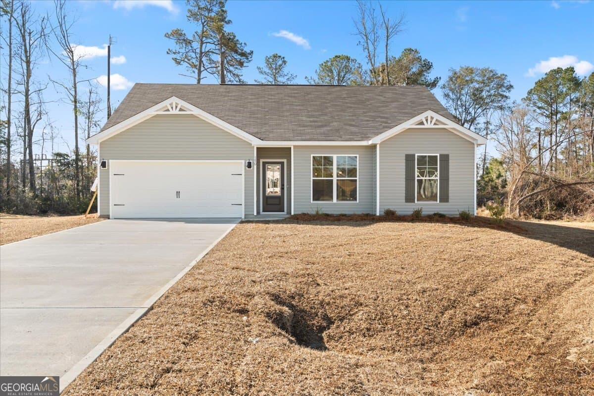 3 bedroom, 2 bathroom single family residence sold at 170 Foxridge Court, Metter, GA 30439