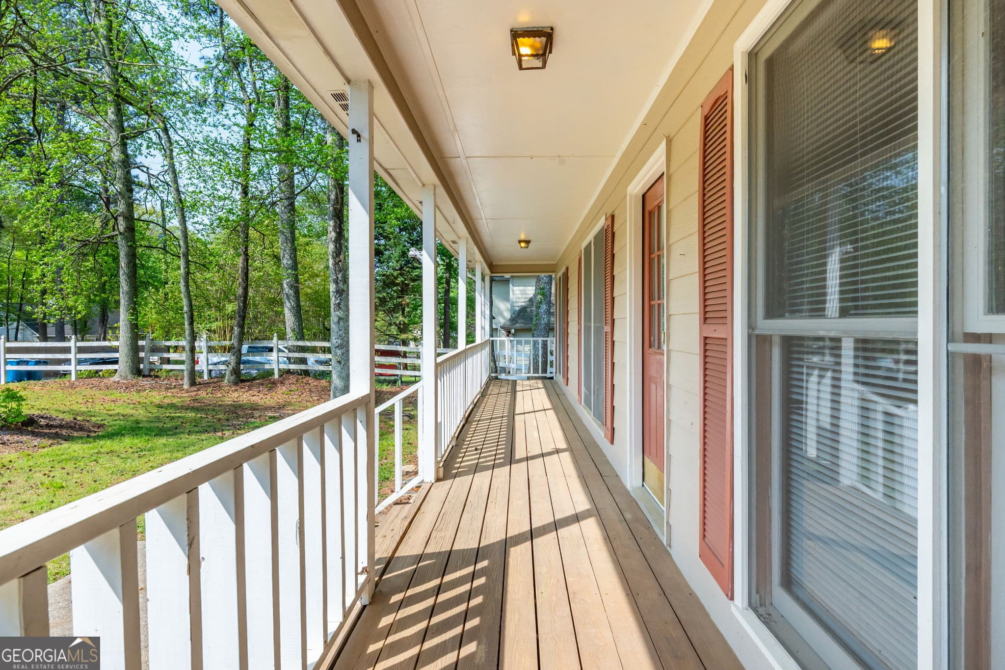 3 bedroom, 2 bathroom, 1,405 sq ft single family residence for sale at 1544 Pine Creek Way, Lawrenceville, GA 30043 — photo 4