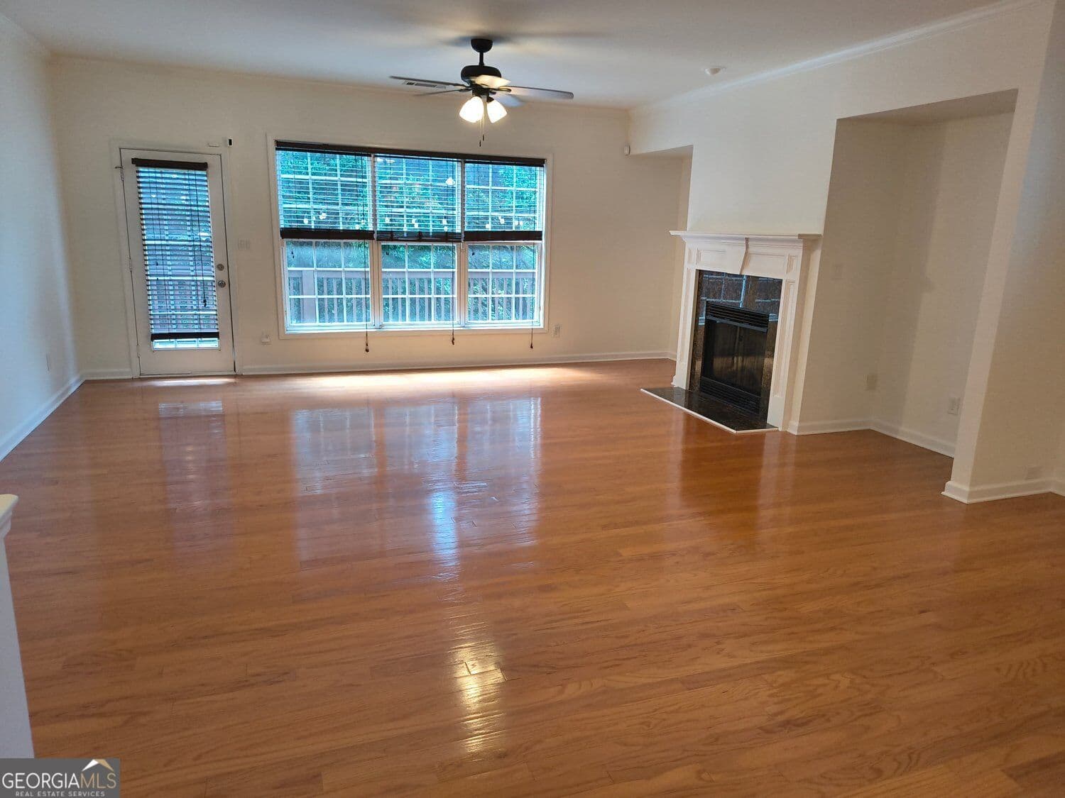 3 bedroom, 3.5 bathroom, 2,494 sq ft townhouse for rent at 1837 Appaloosa Mill Court, Buford, GA 30519 for $2,300 a month — photo 3