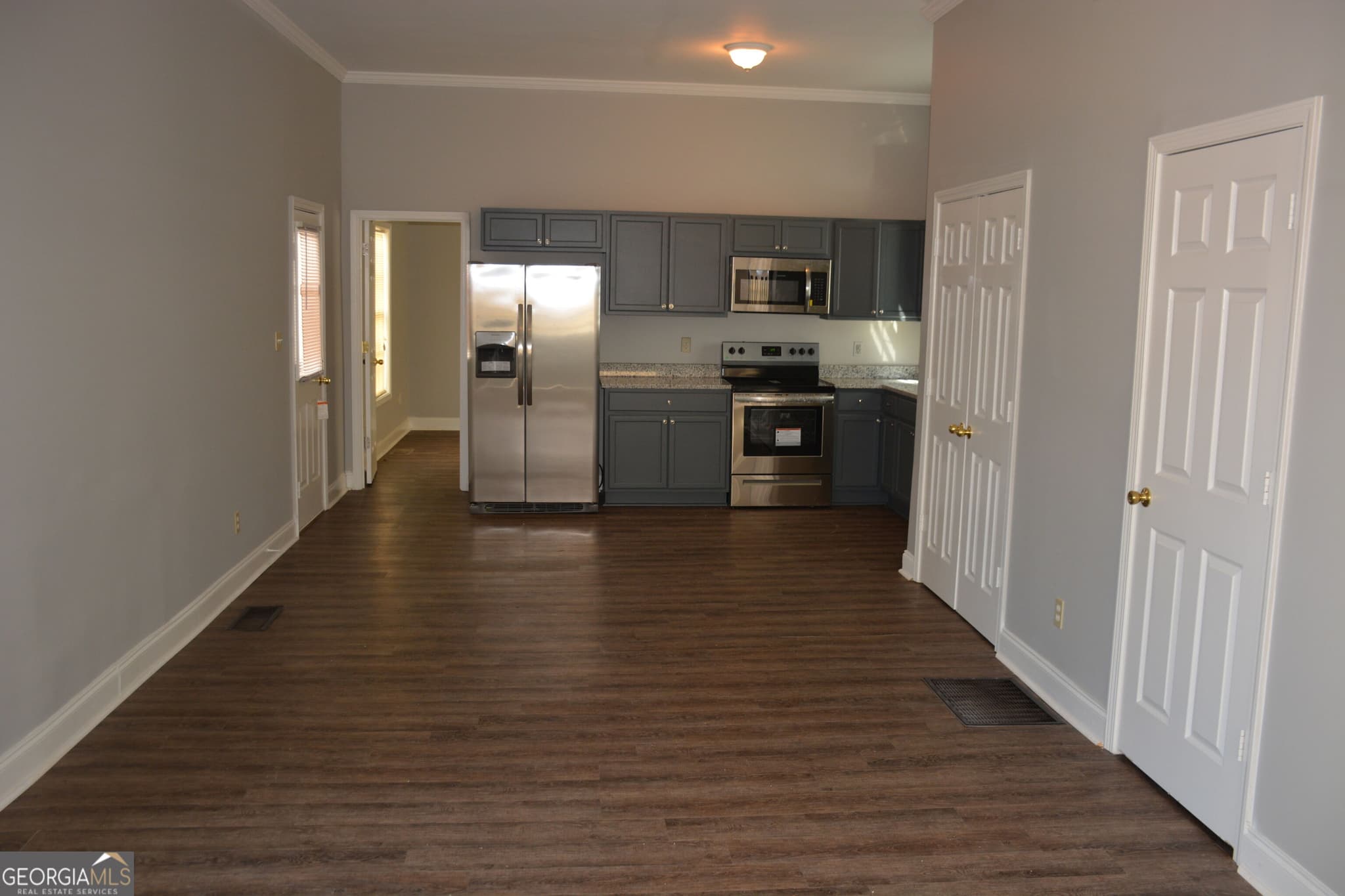 4 bedroom, 3.5 bathroom, 2,624 sq ft single family residence for rent at 910 McDaniel Street, Atlanta, GA 30310 for $2,300 a month — photo 6