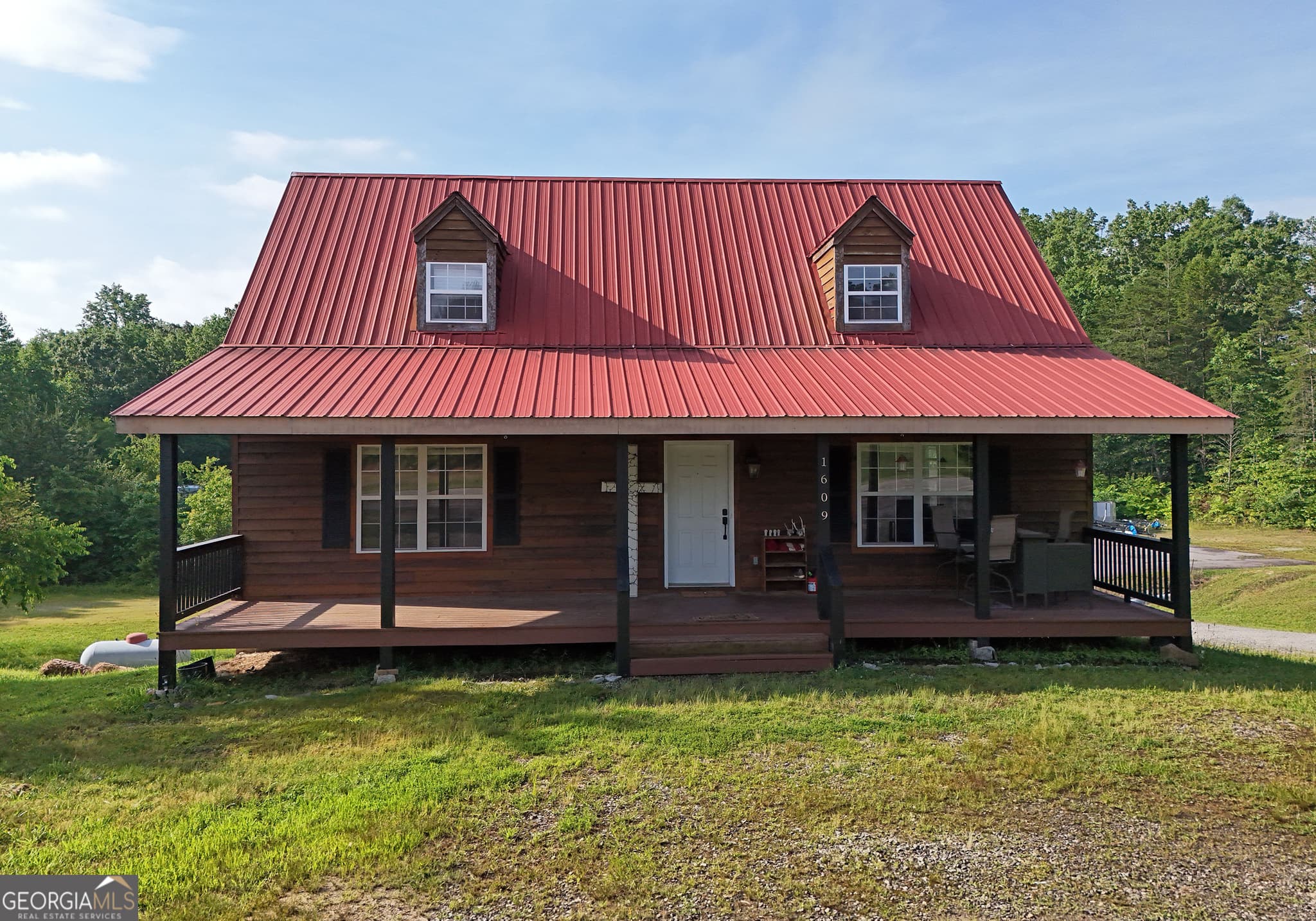 3 bedroom, 2.5 bathroom, 1,640 sq ft cabin,single family residence for sale at 1593 AND 1609 Blue Ridge Hwy, Blairsville, GA 30512 — photo 3