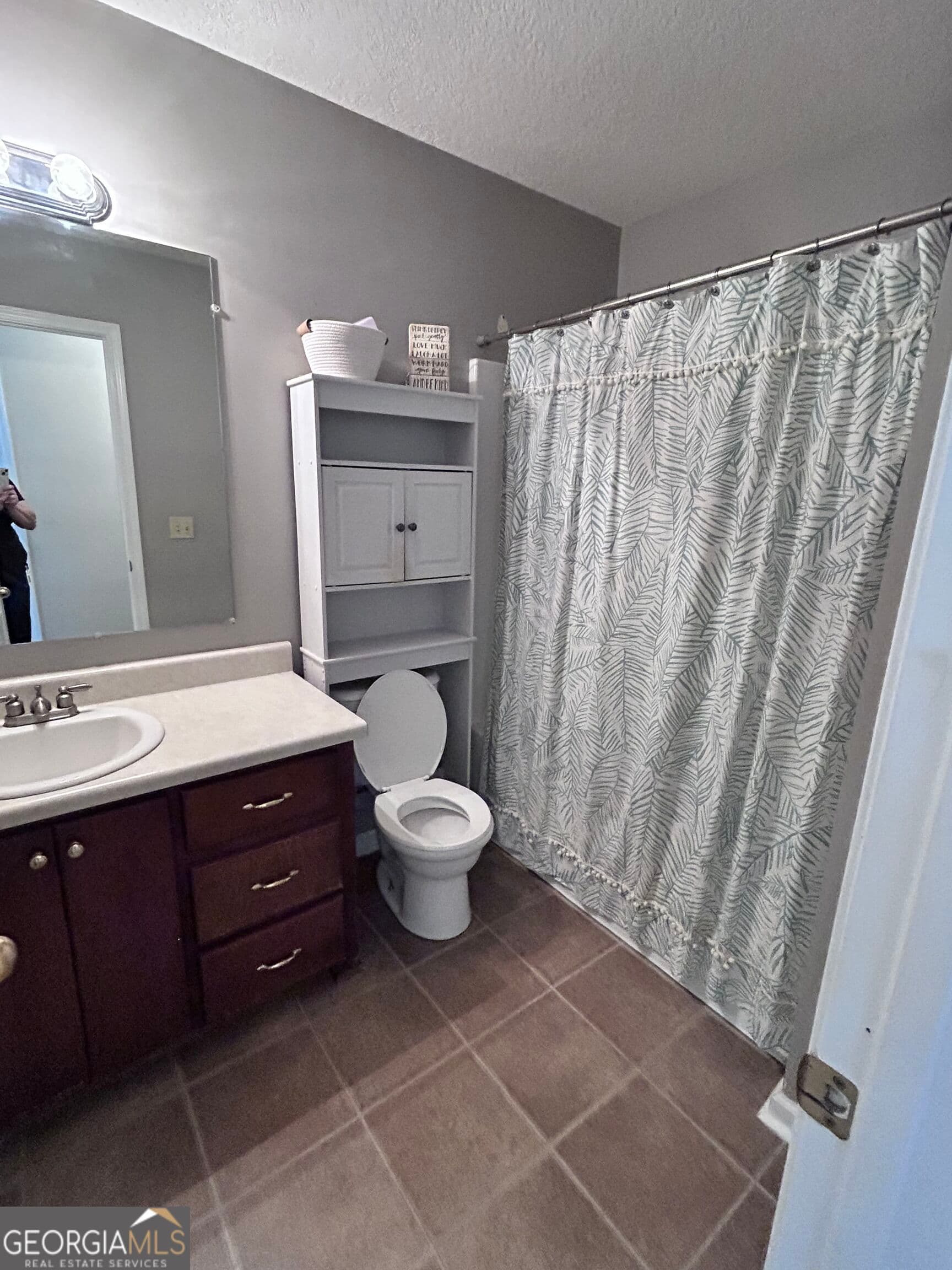 3 bedroom, 2 bathroom, 1,175 sq ft single family residence for sale at 122 Pearson Street, Reidsville, GA 30453 — photo 7