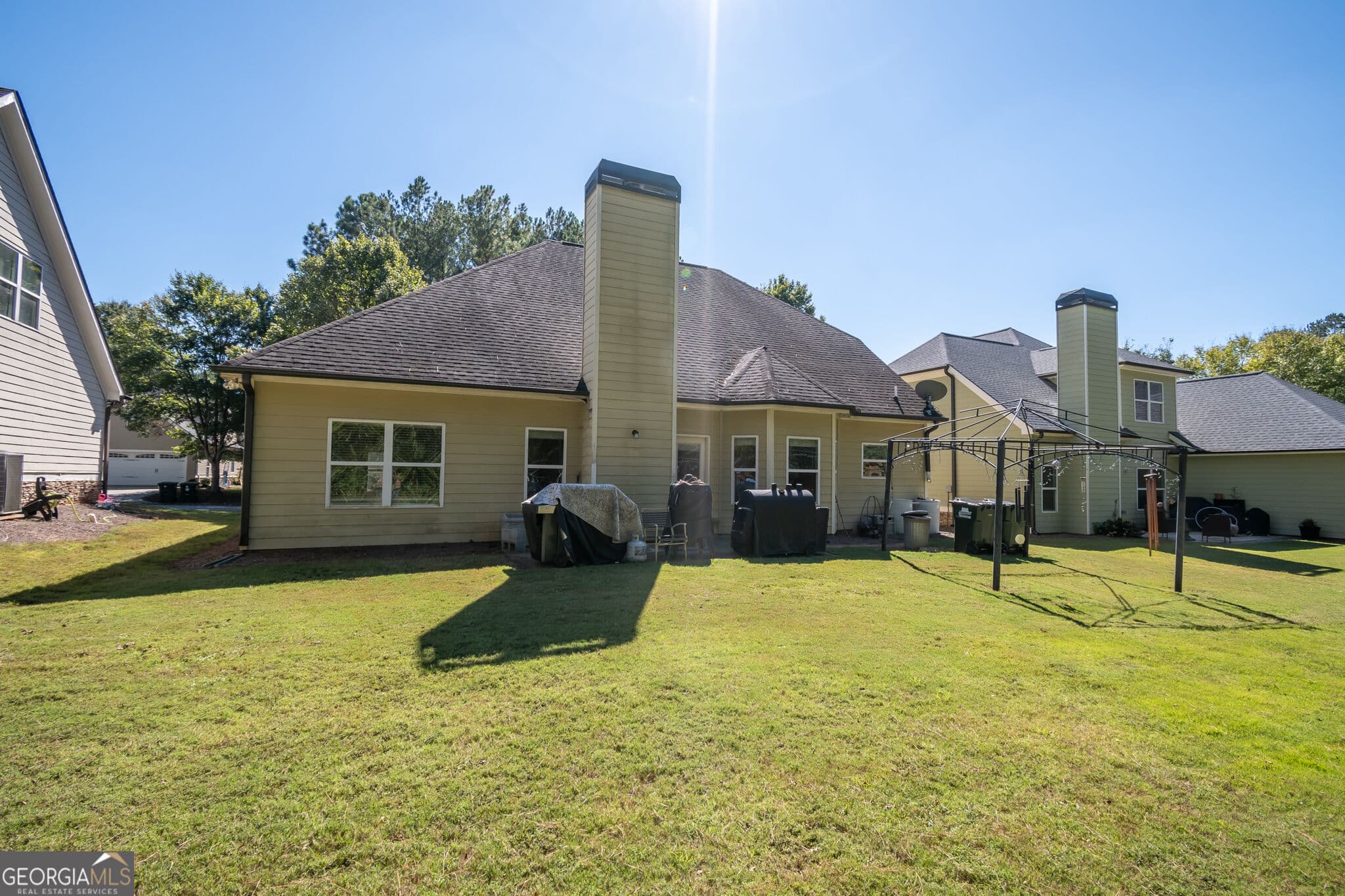 4 bedroom, 2.5 bathroom, 2,362 sq ft single family residence for sale at 1120 Arlington Place, Bogart, GA 30622 — photo 5