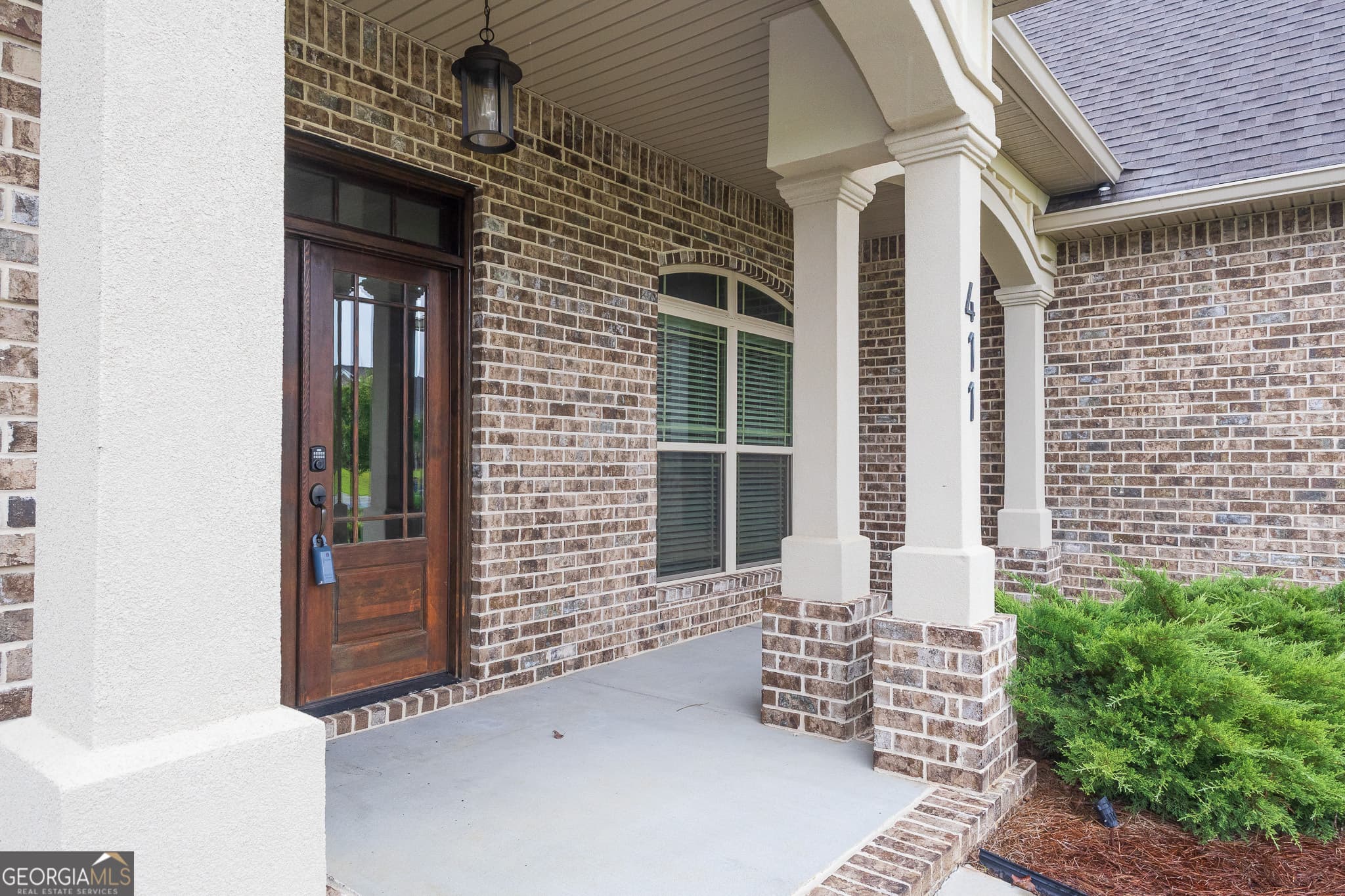 4 bedroom, 3 bathroom, 2,724 sq ft single family residence for sale at 411 Stonegate Trail, Perry, GA 31069 — photo 4