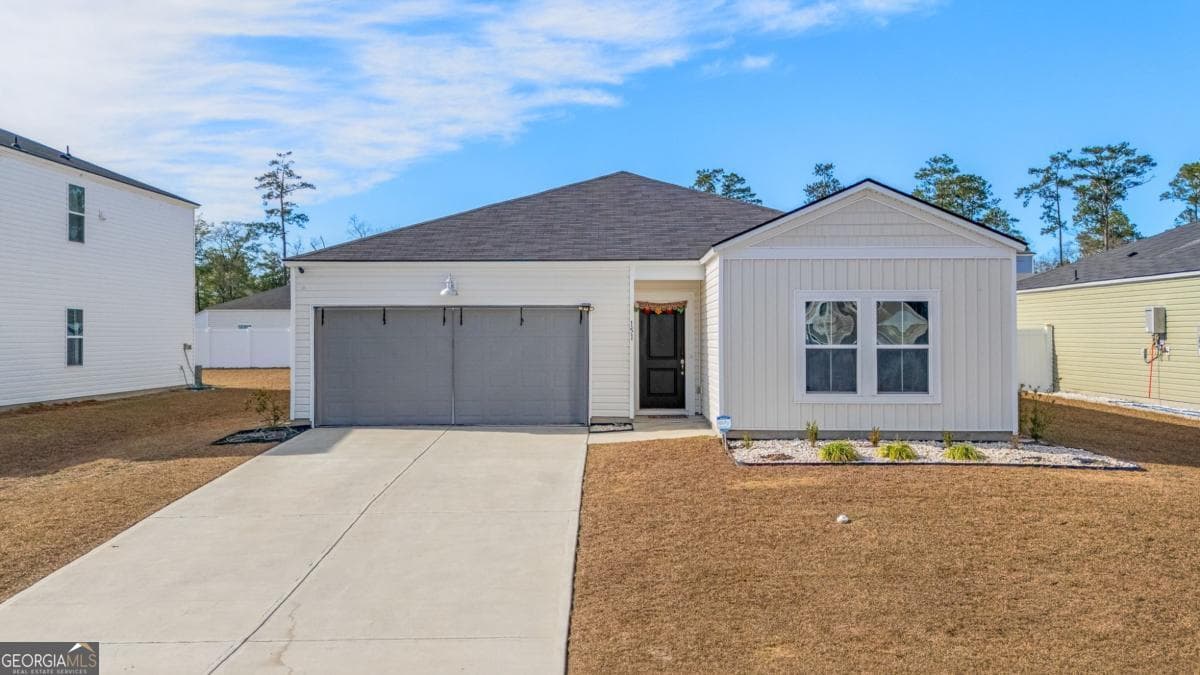 4 bedroom, 2 bathroom, 1,903 sq ft single family residence for sale at 151 Franklins Walk, Rincon, GA 31326