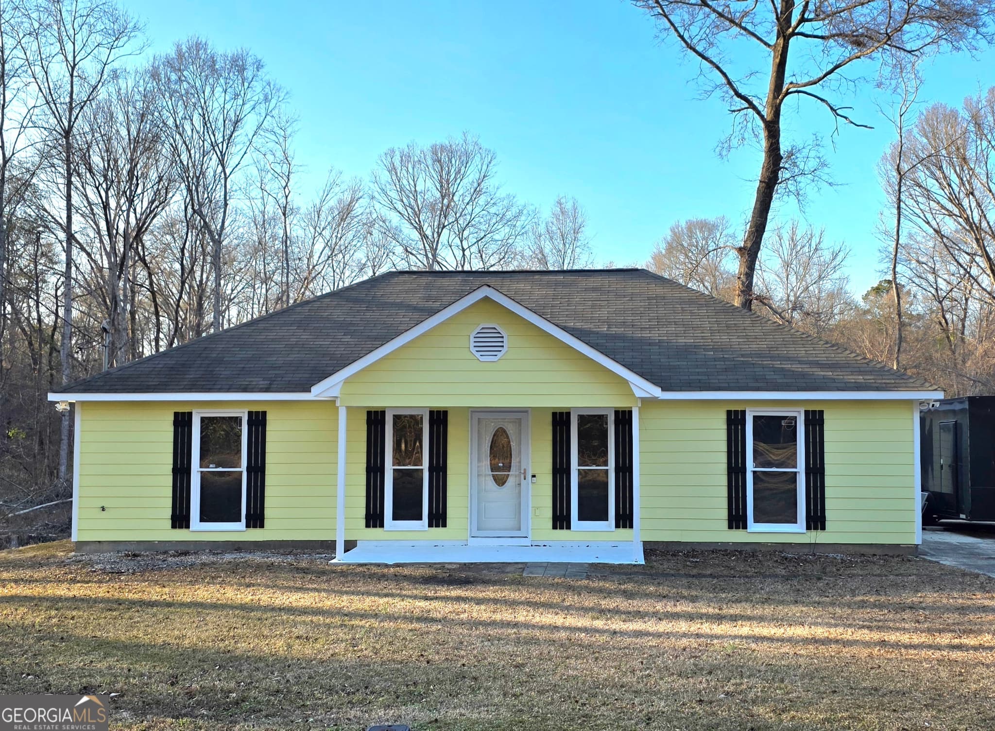 3 bedroom, 2 bathroom, 1,260 sq ft single family residence for sale at 225 Lee Rd 960, Smiths Station, AL 36877 — photo 2