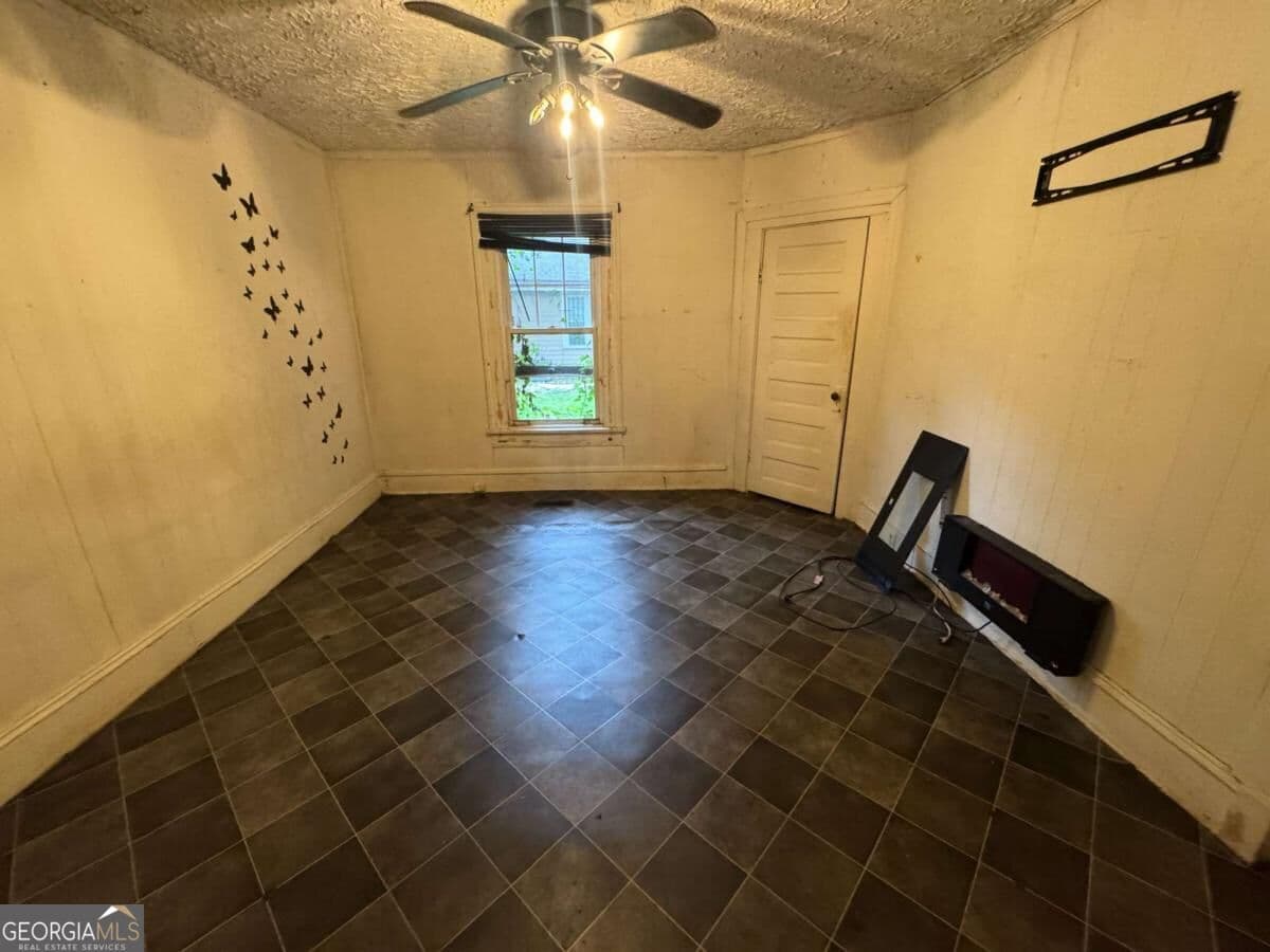 3 bedroom, 1 bathroom, 1,481 sq ft single family residence for sale at 2072 Beech Avenue, Macon, GA 31204 — photo 10