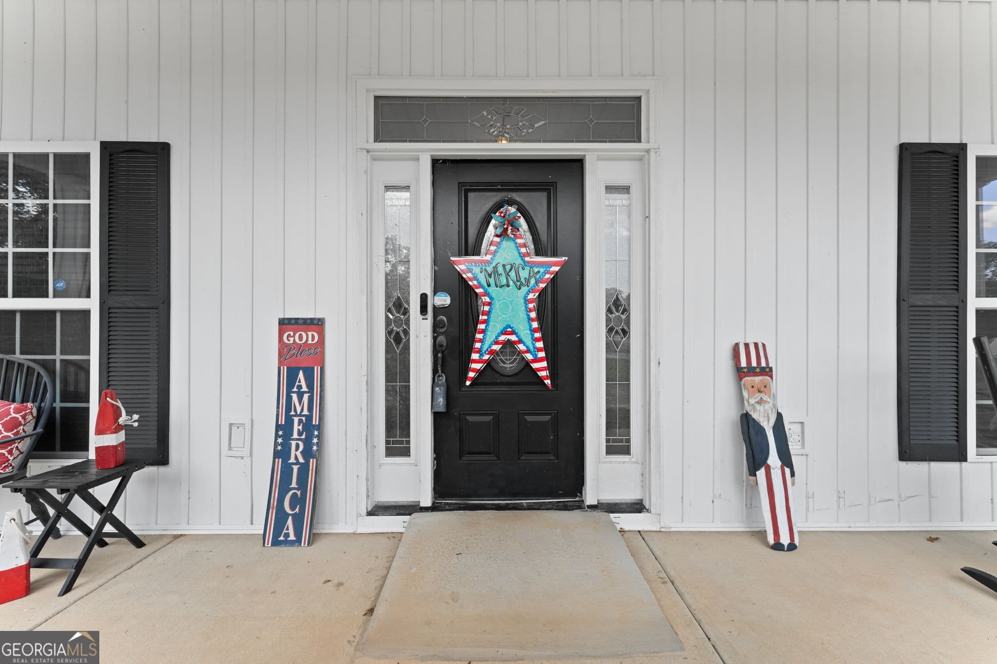 2 bedroom, 2.5 bathroom, 1,425 sq ft single family residence for sale at 179 Village Circle, Cochran, GA 31014 — photo 6