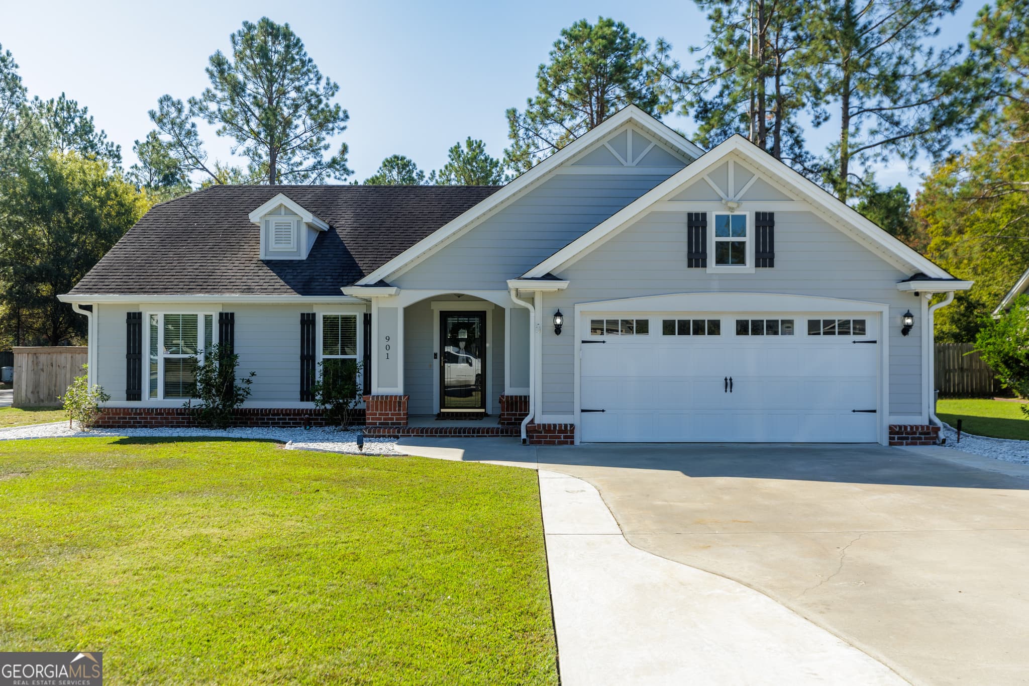 901 Sugarberry Drive, Hahira, GA 31632 — most recent listing photo