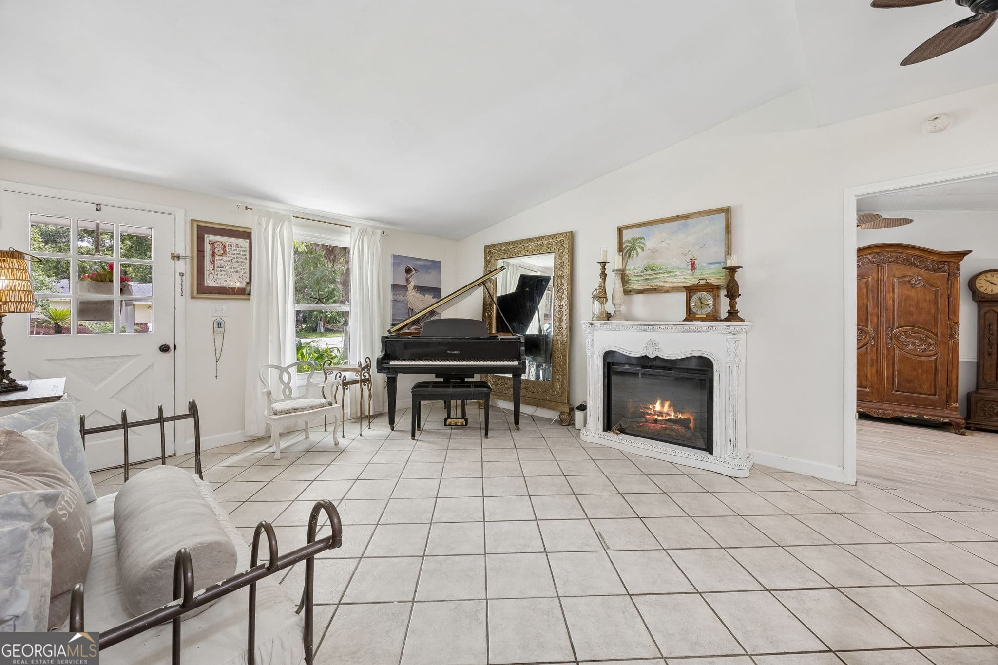 4 bedroom, 2 bathroom, 1,208 sq ft single family residence under contract at 105 Gunter Street, St. Marys, GA 31558 — photo 7