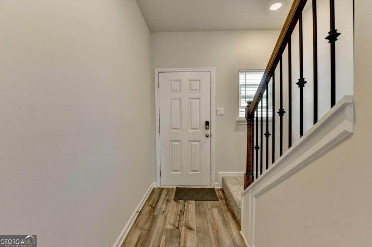 4 bedroom, 2.5 bathroom, 1,963 sq ft single family residence for sale at 2531 Canning View Avenue, Lawrenceville, GA 30044 — photo 4