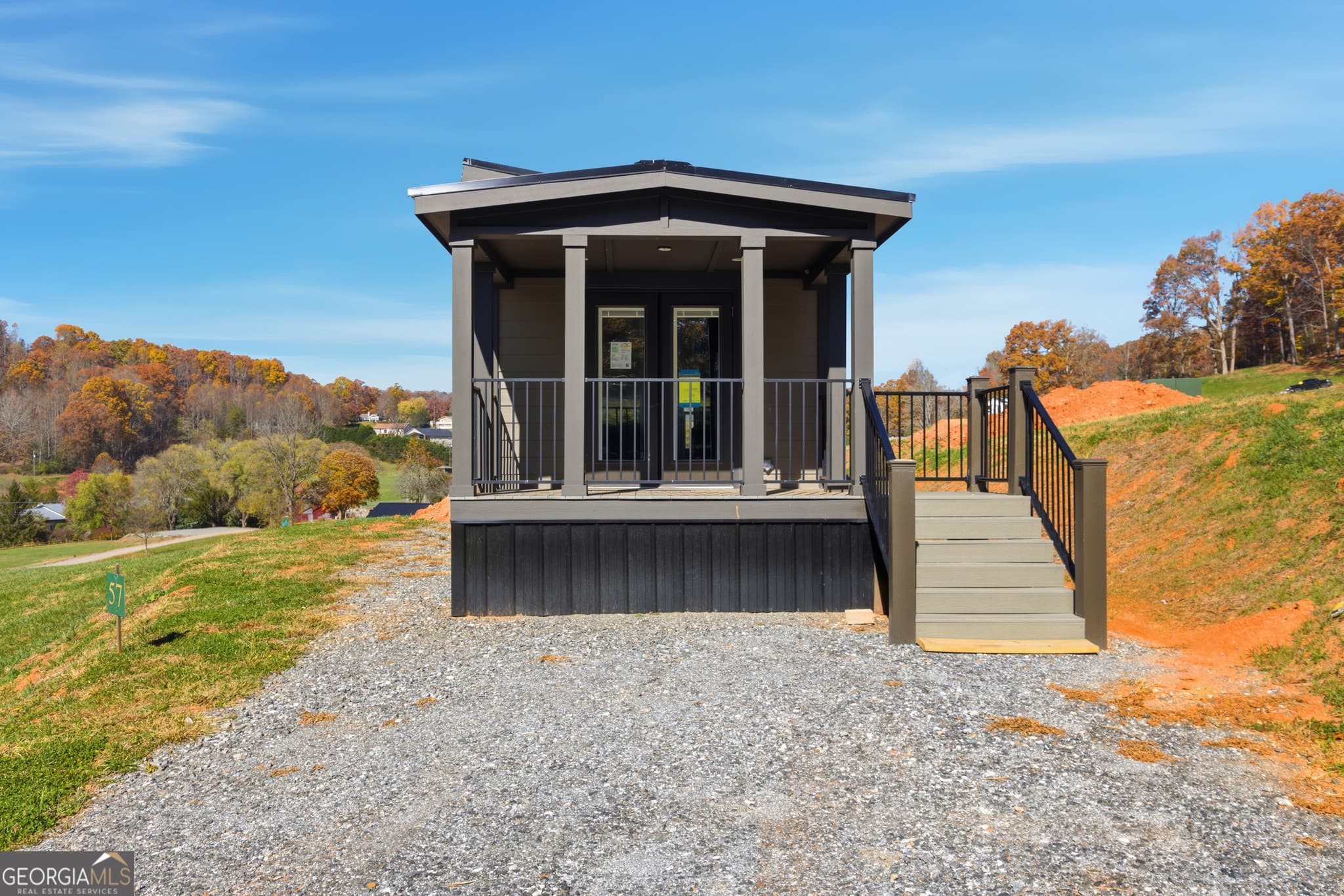 1 bedroom, 1 bathroom, 397 sq ft single family residence sold at 527 Saunders Road LOT 57, Franklin, NC 28734