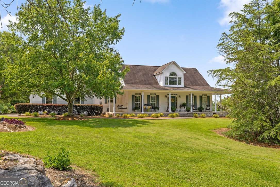 3 bedroom, 3.5 bathroom, 2,466 sq ft farm sold at 1800 Hwy 286, Chatsworth, GA 30705