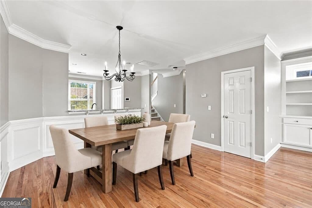 4 bedroom, 3.5 bathroom, 2,034 sq ft townhouse for sale at 3944 Covey Flush Court, Smyrna, GA 30082 — photo 4