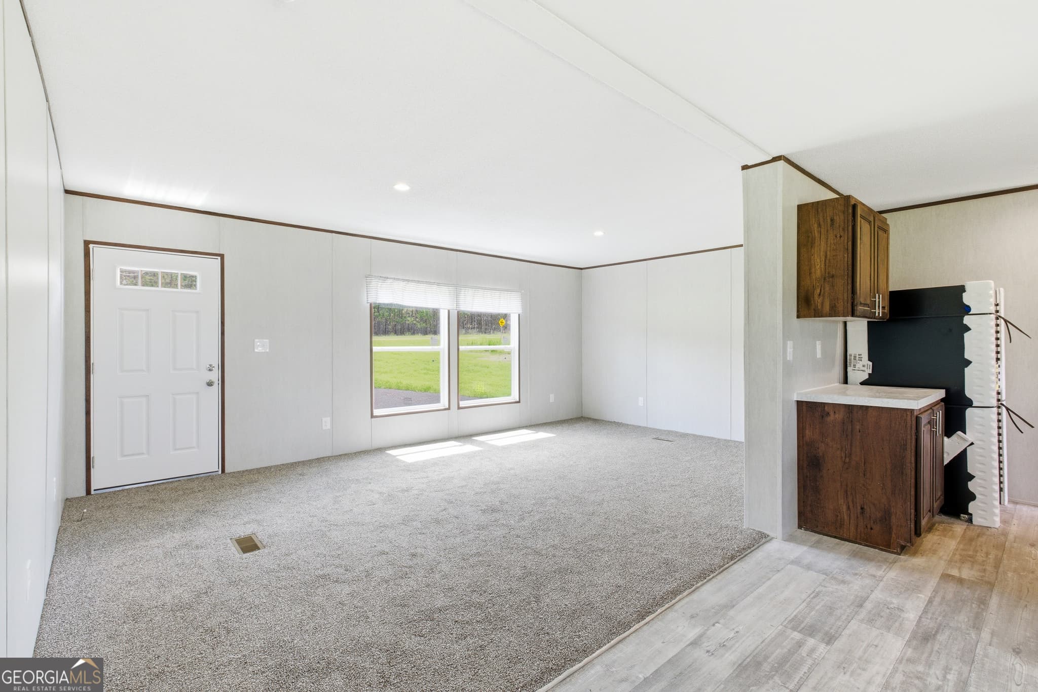 4 bedroom, 2 bathroom, 1,768 sq ft manufactured home,single family residence under contract at 444 LB Hall Road, Garfield, GA 30425 — photo 9