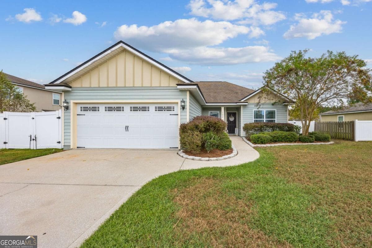 103 Paradise Court, Kingsland, GA 31548 — most recent listing photo