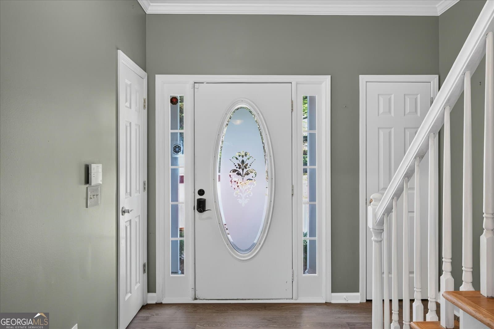 3 bedroom, 3.5 bathroom, 2,534 sq ft townhouse for sale at 2075 Pine Tree Drive A3, Buford, GA 30518 — photo 2