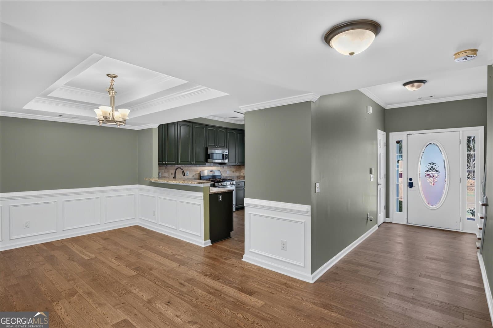 3 bedroom, 3.5 bathroom, 2,534 sq ft townhouse for sale at 2075 Pine Tree Drive A3, Buford, GA 30518 — photo 4
