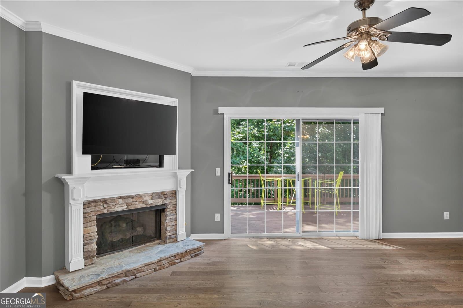3 bedroom, 3.5 bathroom, 2,534 sq ft townhouse for sale at 2075 Pine Tree Drive A3, Buford, GA 30518 — photo 8