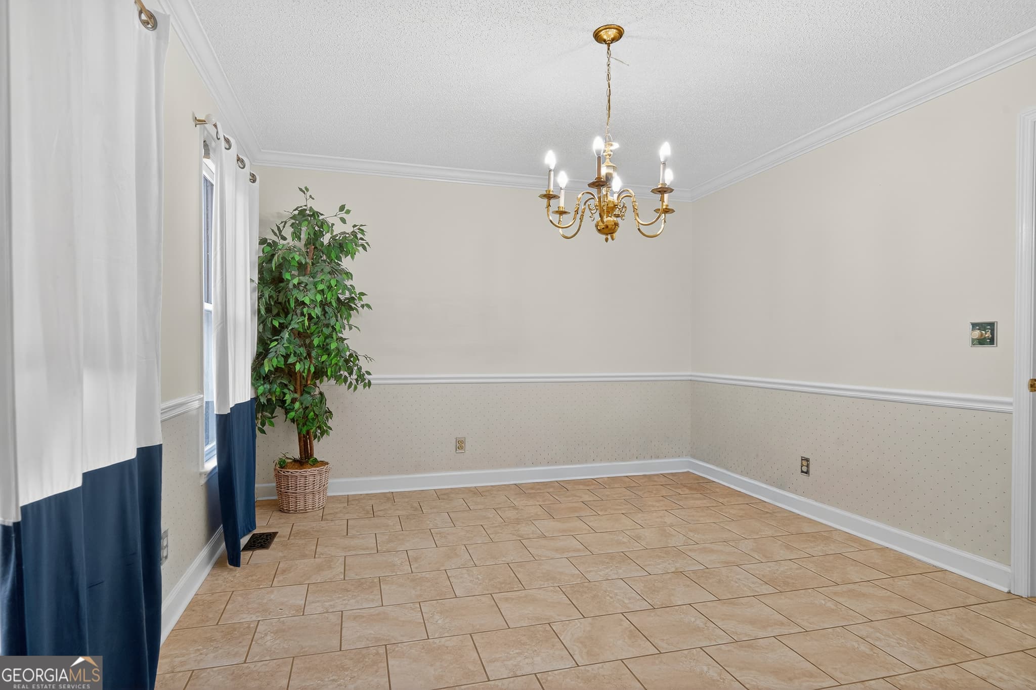 4 bedroom, 2.5 bathroom, 2,642 sq ft single family residence for sale at 181 Rivoli Landing, Macon, GA 31210 — photo 9