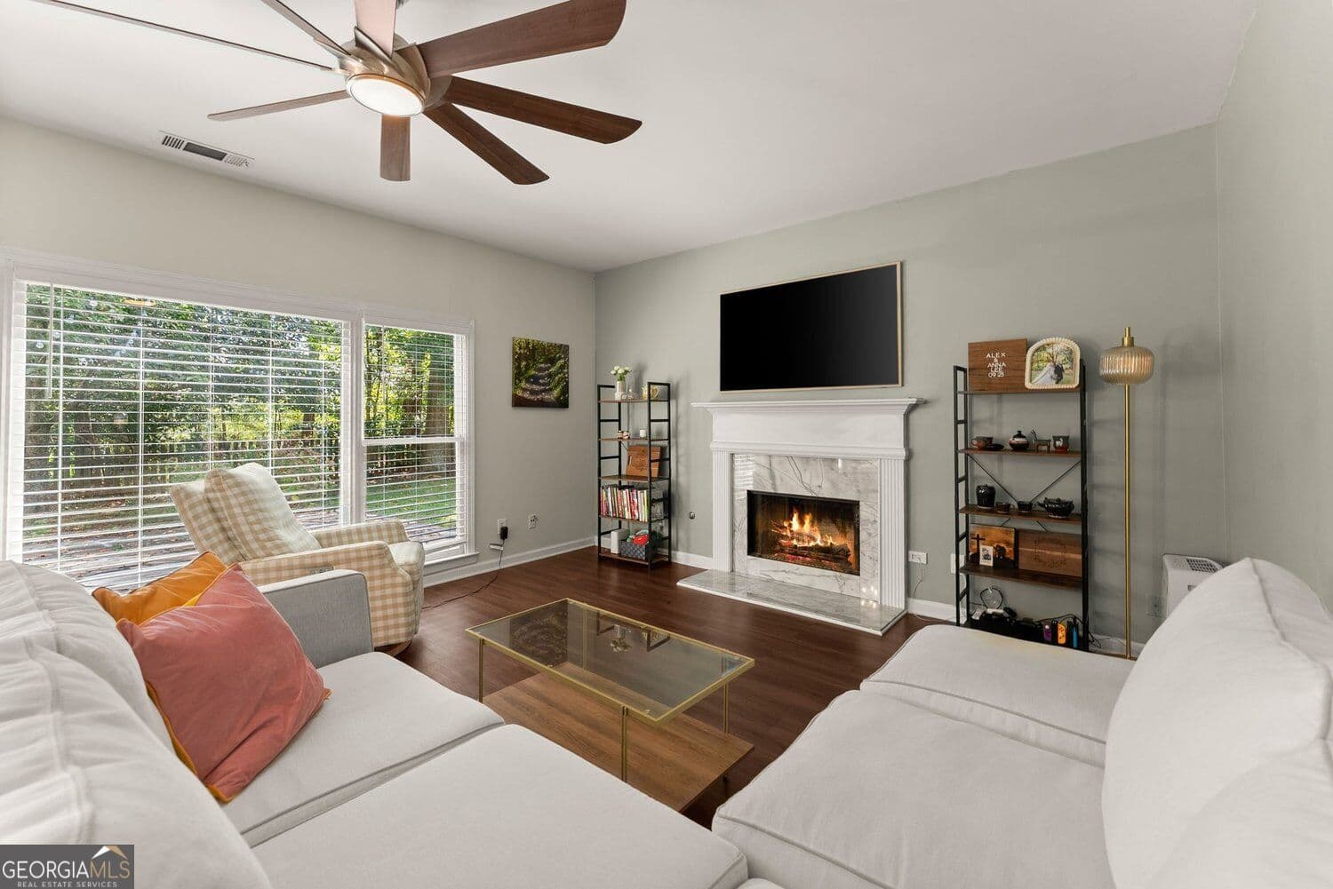 4 bedroom, 2.5 bathroom, 2,662 sq ft single family residence for sale at 6280 Clear Spring Lane, Flowery Branch, GA 30542 — photo 4