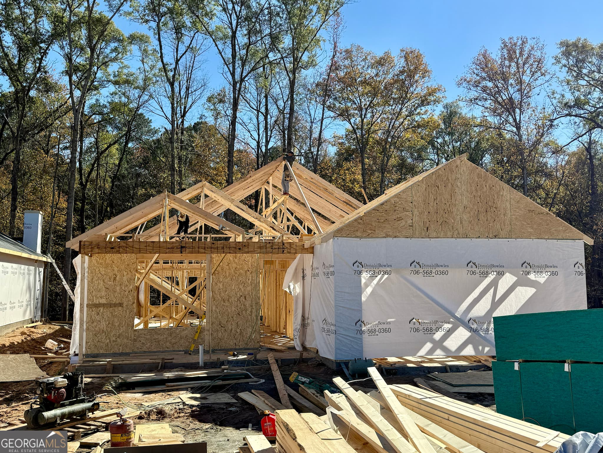 3 bedroom, 2 bathroom, 1,890 sq ft single family residence sold at 9852 paddock Court, Midland, GA 31820