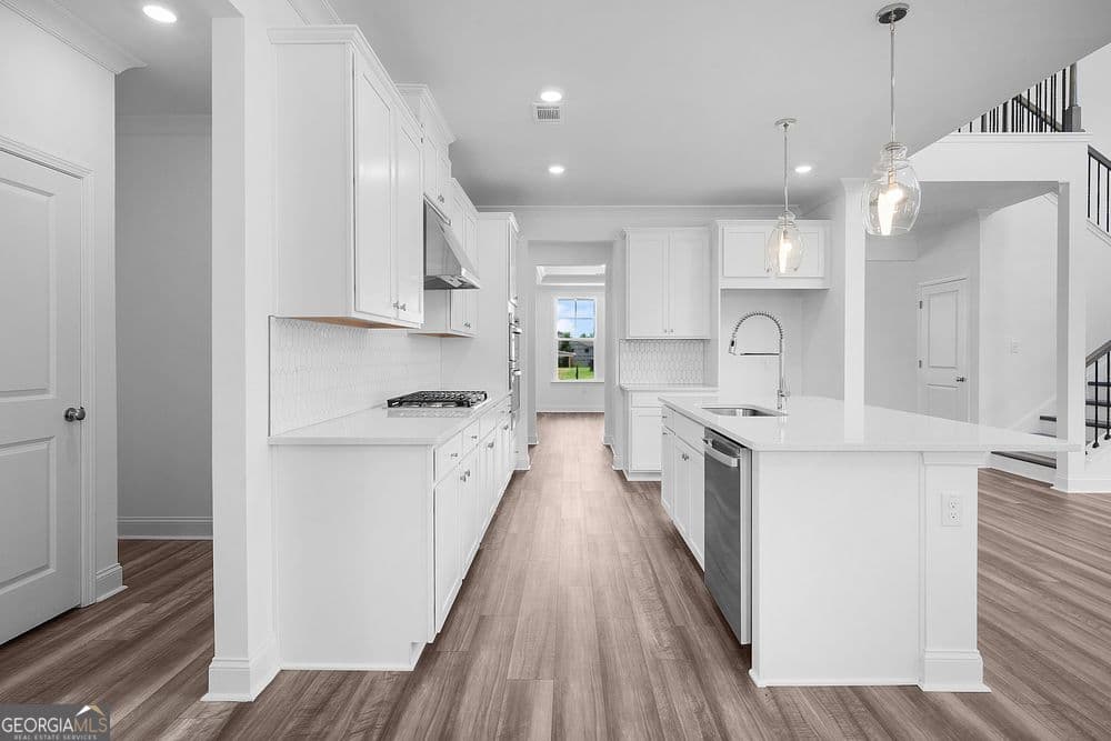 5 bedroom, 4.5 bathroom, 3,190 sq ft single family residence for sale at 3229 Danlow Court, Kennesaw, GA 30152 — photo 9