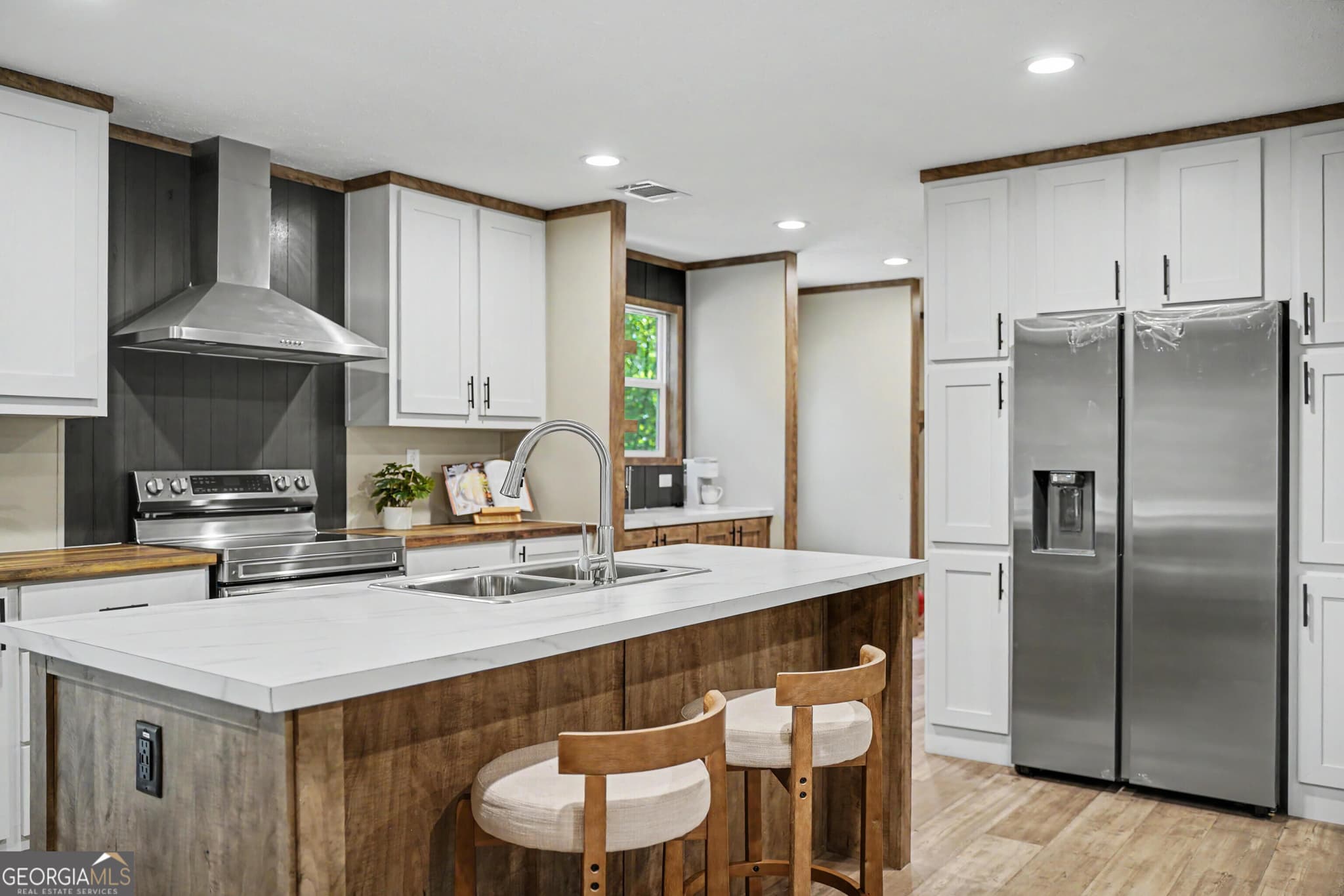 4 bedroom, 2 bathroom, 1,680 sq ft single family residence for sale at 45 2nd, Midway, GA 31320 — photo 8
