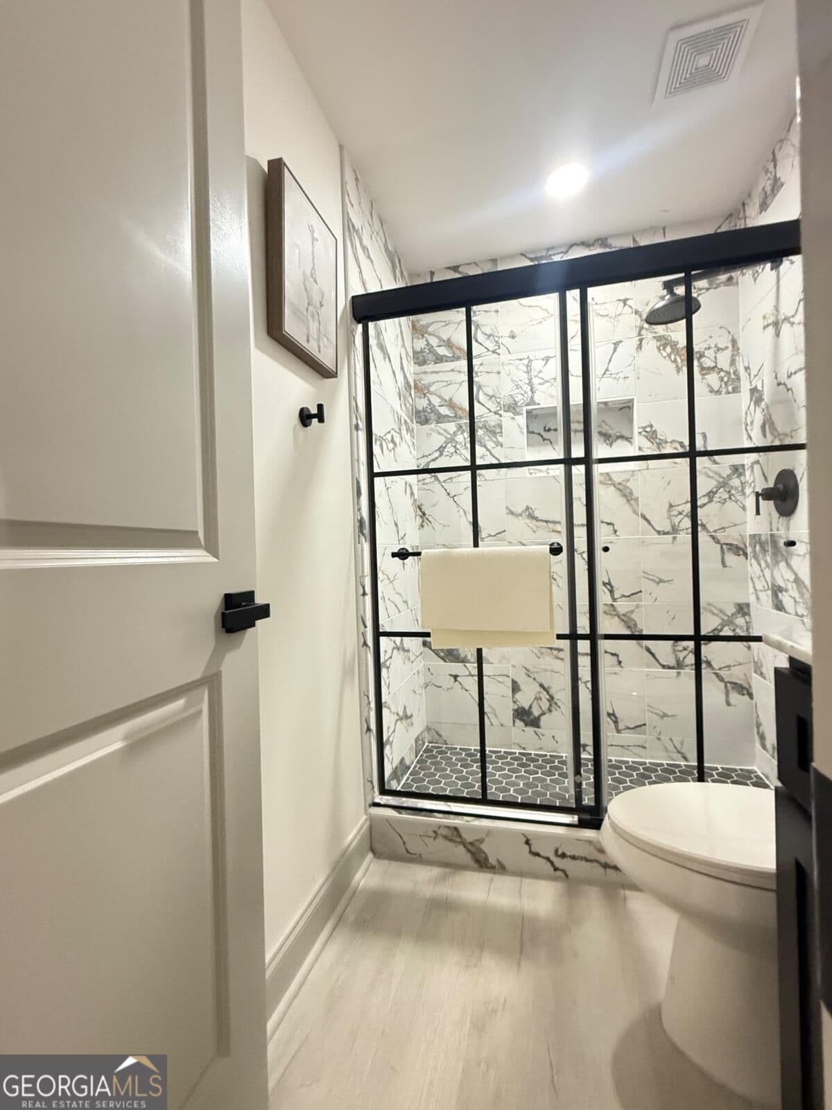 4 bedroom, 2.5 bathroom, 2,020 sq ft single family residence for rent at 630 Windsor Brook Lane, Lawrenceville, GA 30045 for $3,250 a month — photo 8