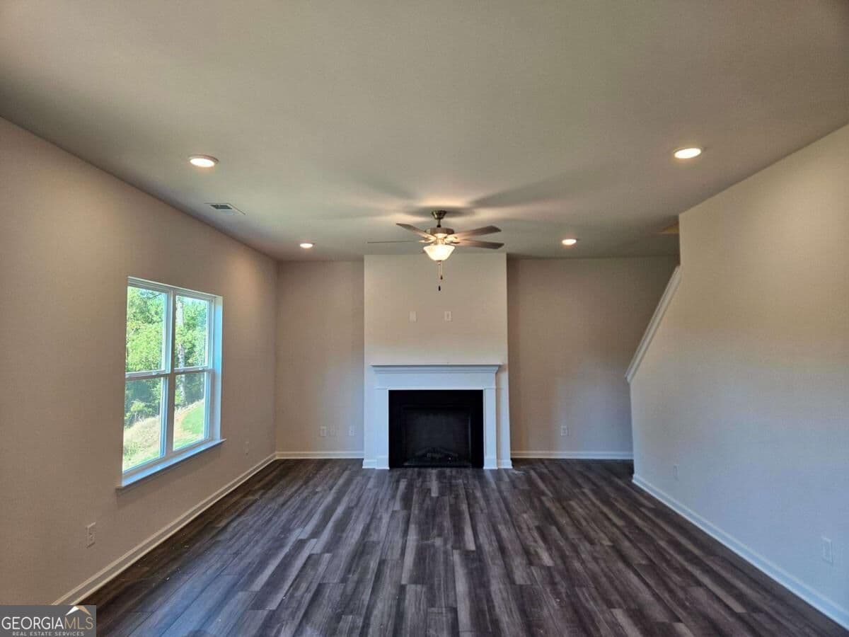 4 bedroom, 2.5 bathroom, 2,372 sq ft single family residence for sale at 136 Creekside Road LOT 41, Eatonton, GA 31024 — photo 6