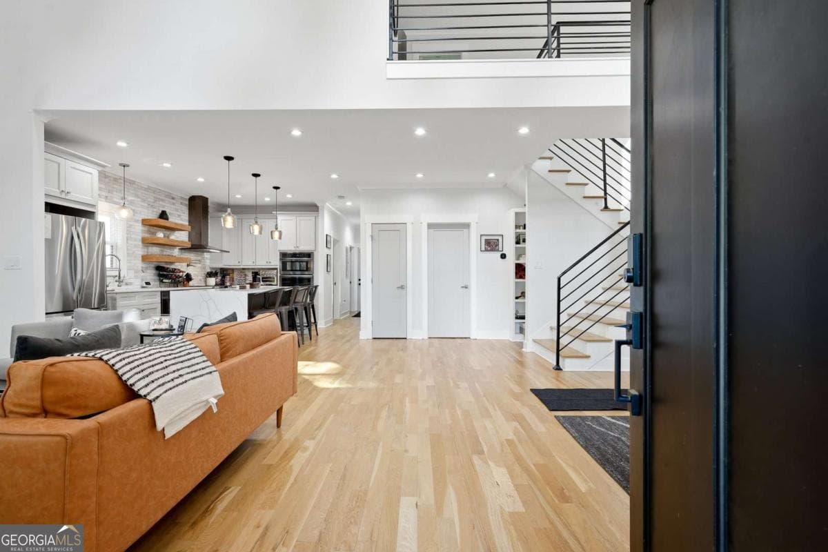 4 bedroom, 3.5 bathroom single family residence for rent at 1261 Martin Street, Atlanta, GA 30315 for $4,000 a month — photo 5