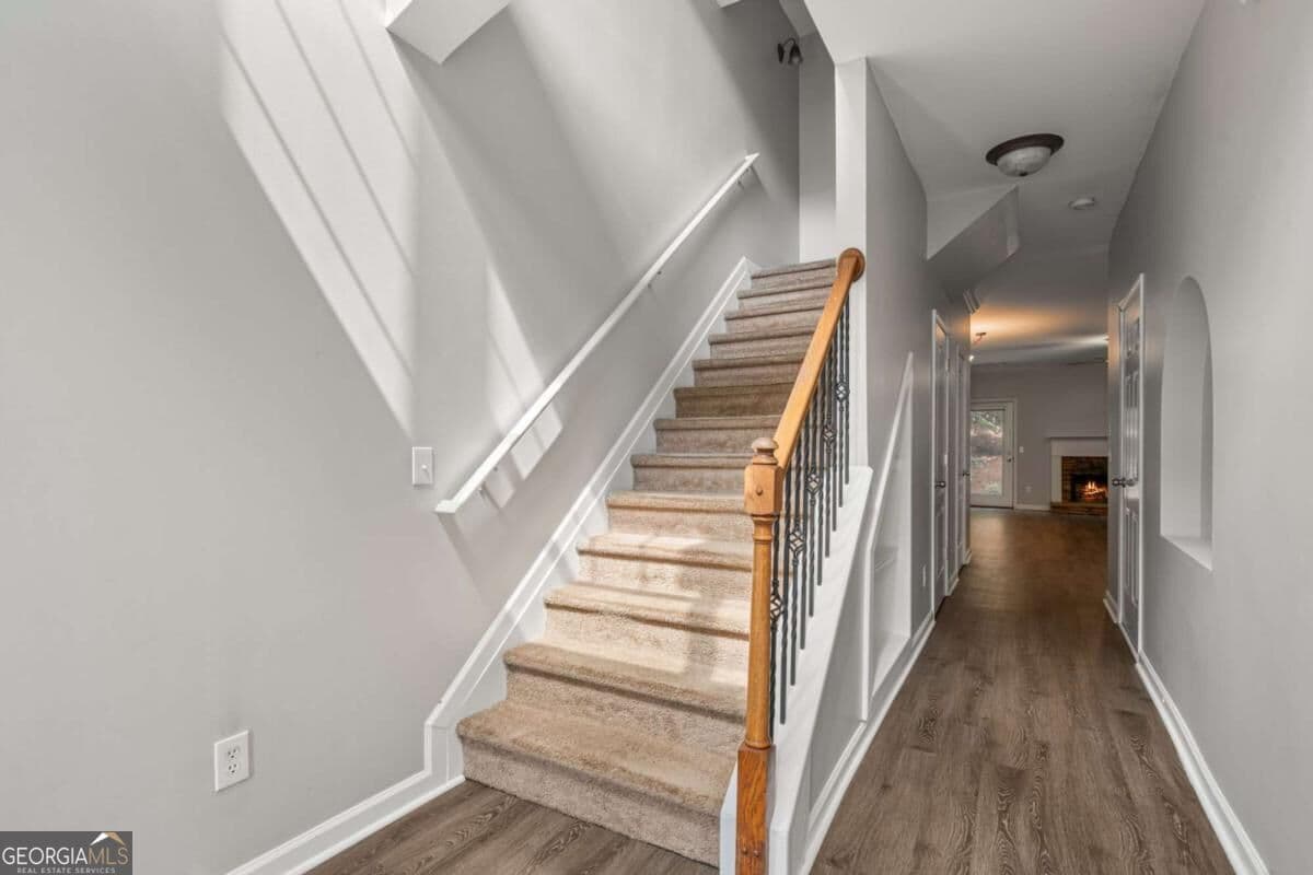 3 bedroom, 3.5 bathroom townhouse for rent at 1030 Firethorne Pass, Cumming, GA 30040 for $2,400 a month — photo 9