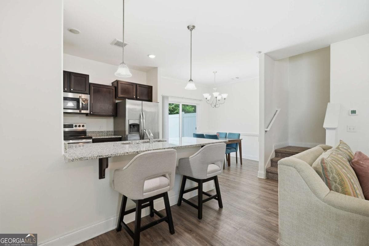 3 bedroom, 2.5 bathroom, 1,920 sq ft loft,townhouse for sale at 11330 White Bluff Road 31, Savannah, GA 31419 — photo 9