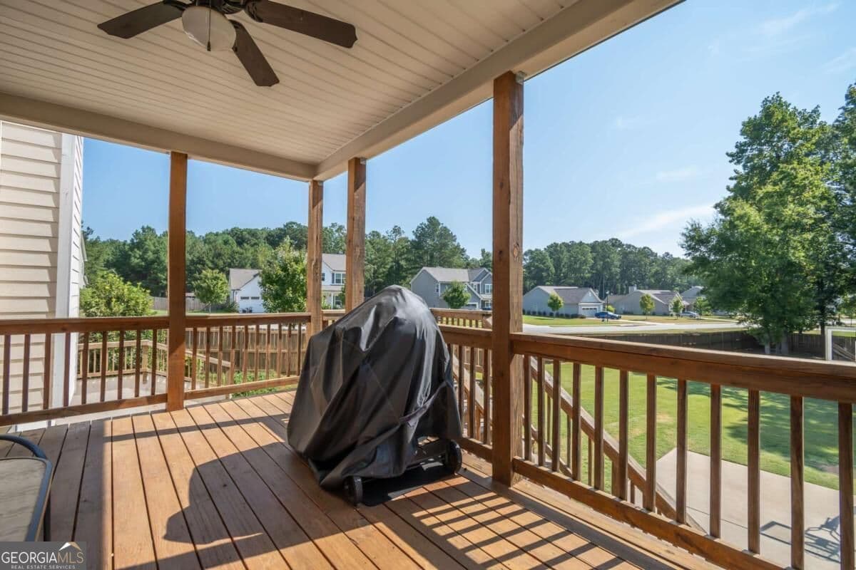 4 bedroom, 4 bathroom, 4,038 sq ft single family residence for sale at 275 Woodbury Lane, Hull, GA 30646 — photo 6