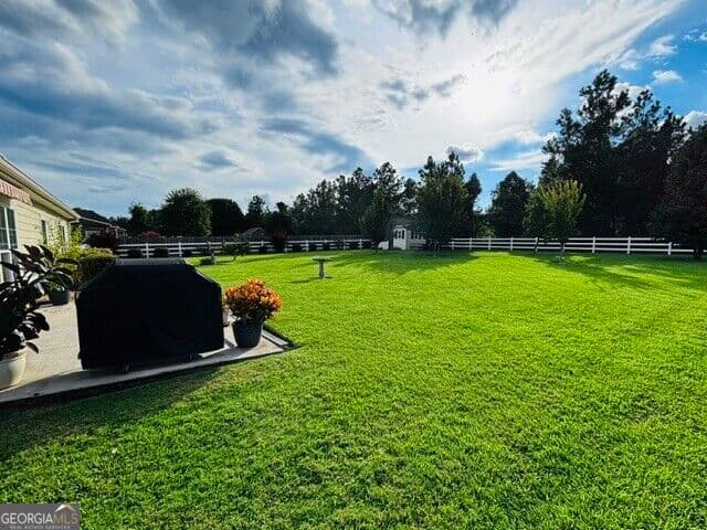 3 bedroom, 2 bathroom, 1,826 sq ft single family residence for sale at 108 Nicole Avenue, Statesboro, GA 30461 — photo 5