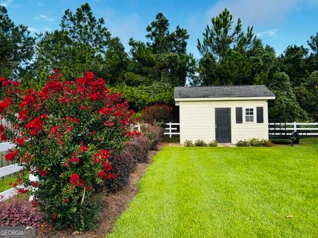 3 bedroom, 2 bathroom, 1,826 sq ft single family residence for sale at 108 Nicole Avenue, Statesboro, GA 30461 — photo 10