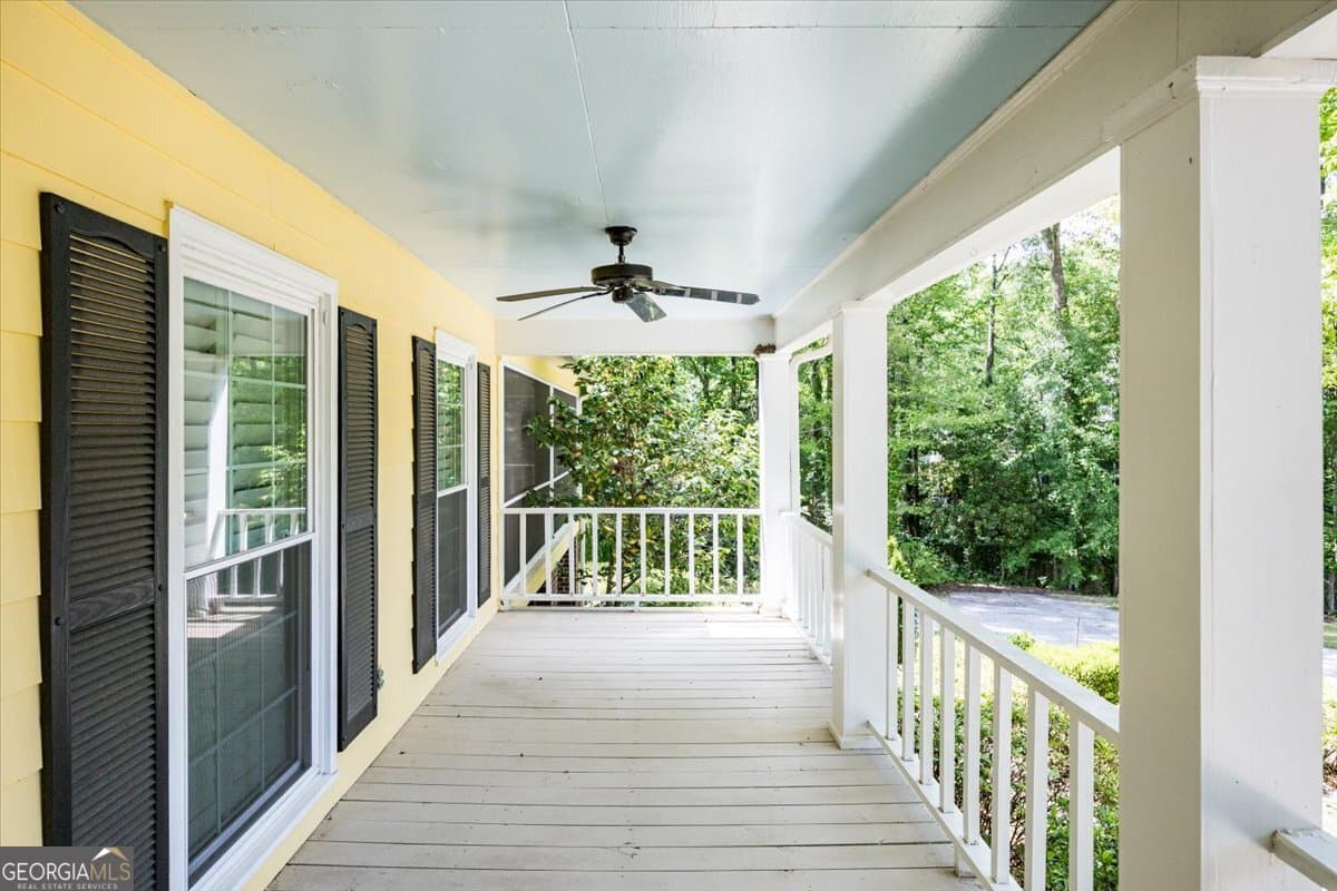 4 bedroom, 4 bathroom, 4,158 sq ft single family residence for sale at 1132 Saint Andrews Drive, Macon, GA 31210 — photo 5