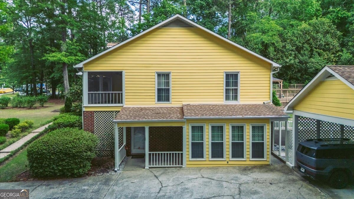 4 bedroom, 4 bathroom, 4,158 sq ft single family residence for sale at 1132 Saint Andrews Drive, Macon, GA 31210 — photo 4