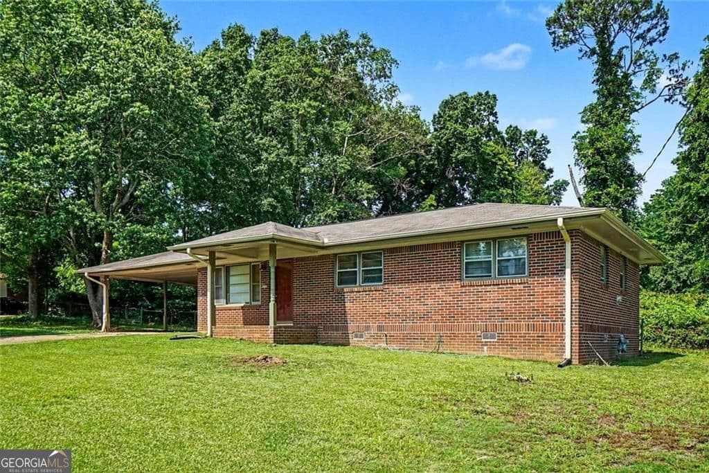 3 bedroom, 1.5 bathroom, 1,075 sq ft single family residence sold at 5900 Pendley Court, Mableton, GA 30126