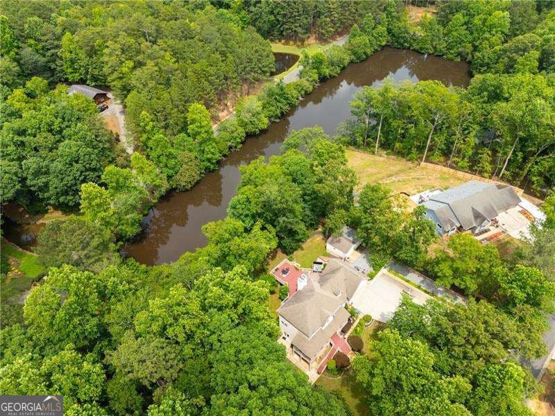 5 bedroom, 5 bathroom single family residence for sale at 31 Fawn Lake Trail, White, GA 30184 — photo 3