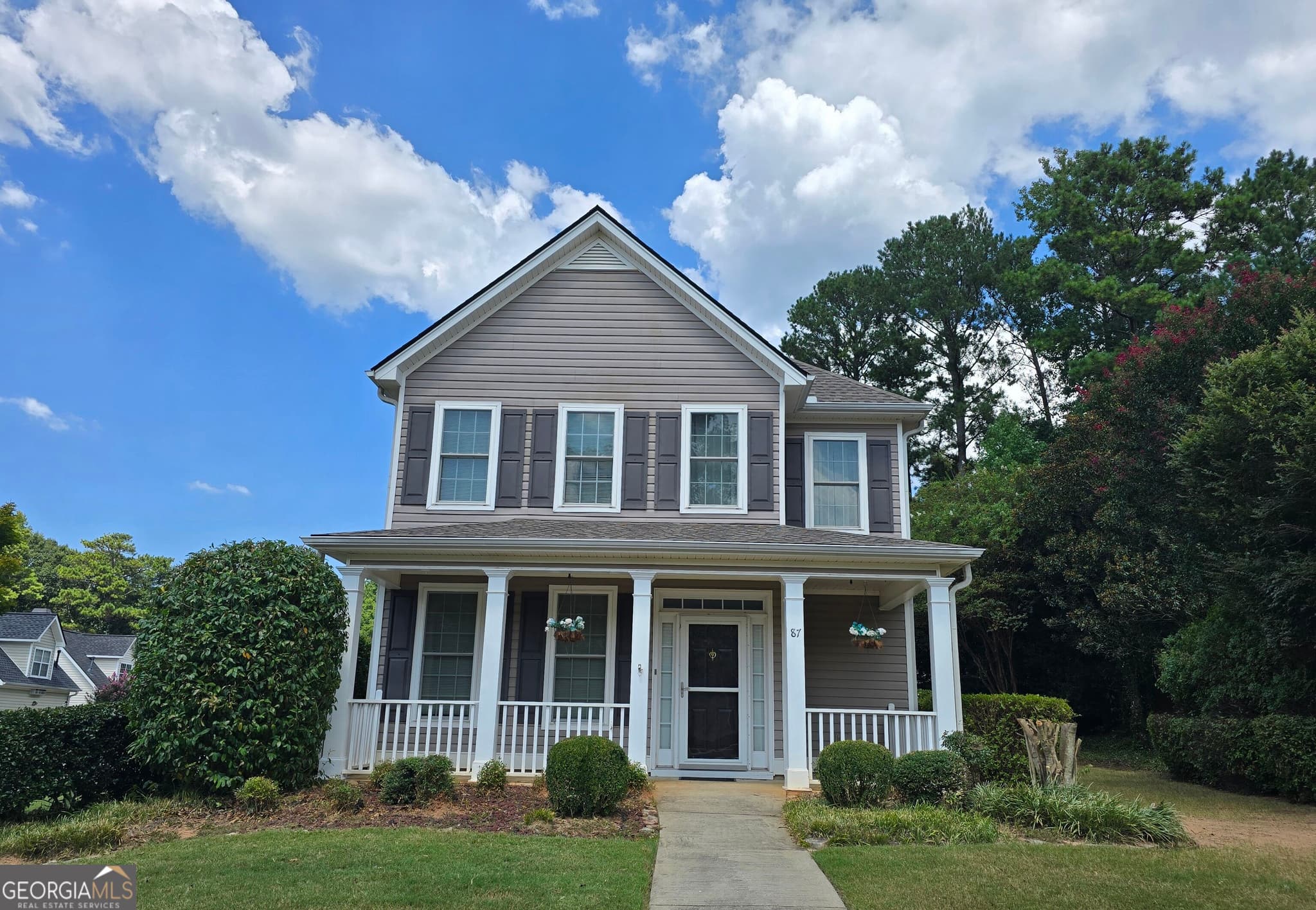 4 bedroom, 2.5 bathroom, 2,128 sq ft single family residence for rent at 87 Columns Way, Newnan, GA 30265 for $2,400 a month