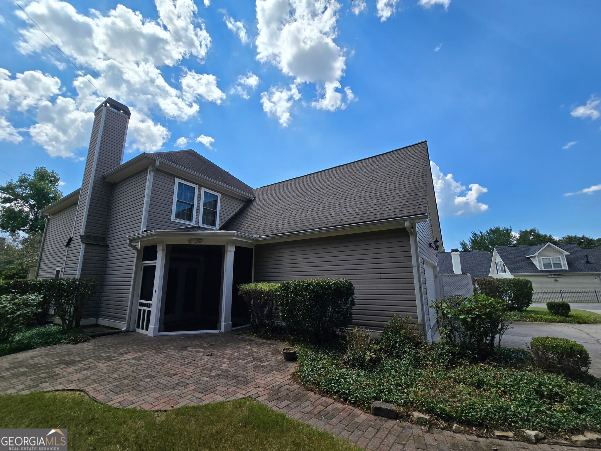 4 bedroom, 2.5 bathroom, 2,128 sq ft single family residence for rent at 87 Columns Way, Newnan, GA 30265 for $2,400 a month — photo 4