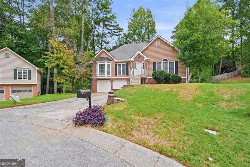 4 bedroom, 3 bathroom single family residence for sale at 4814 Hillside Court, Powder Springs, GA 30127 — photo 3